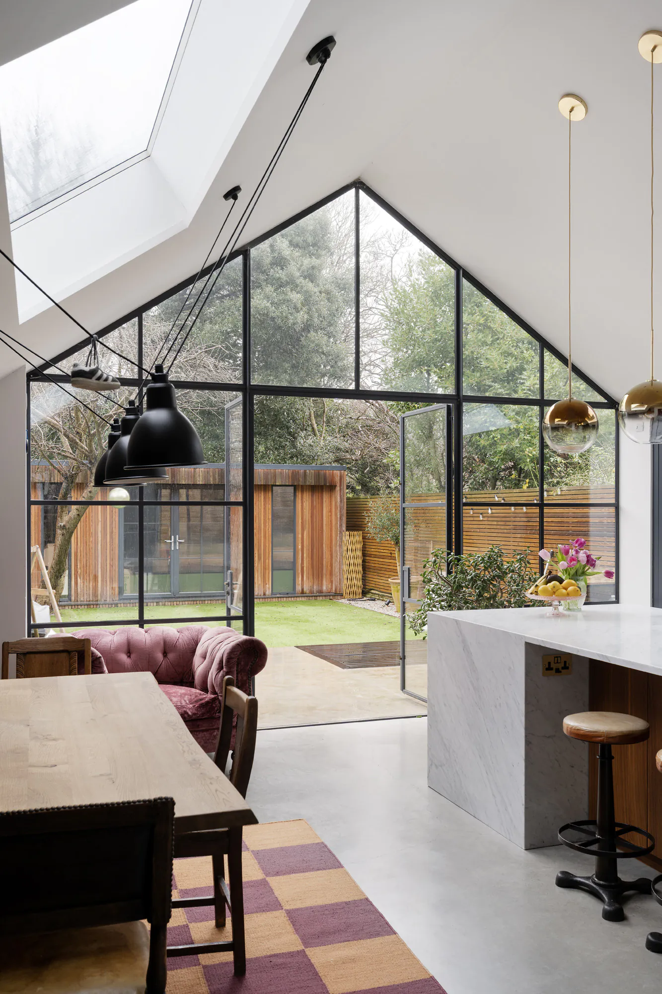 Acton-House-For-Rent-Baldwyn-Gardens-21_Lo