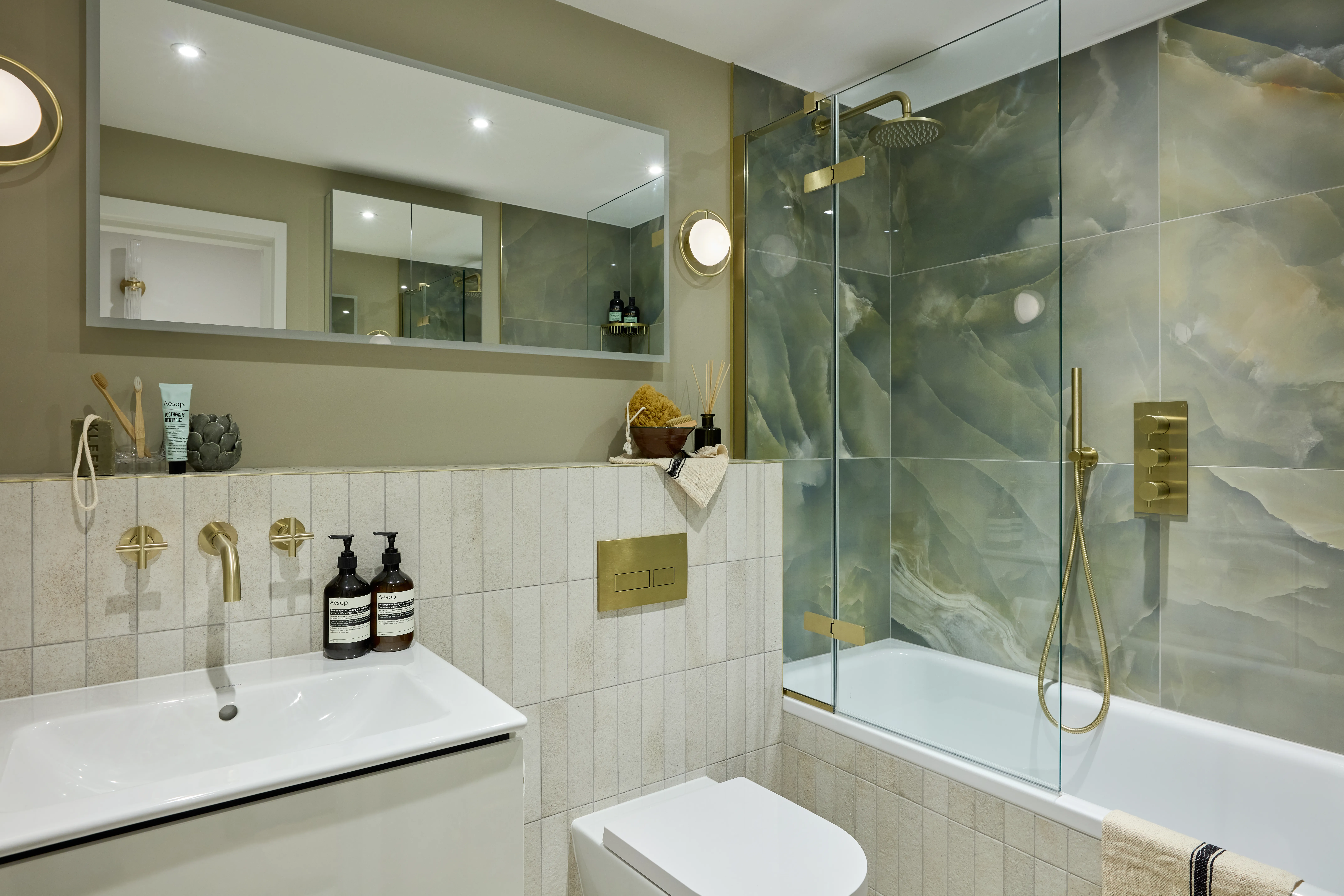 Alex Interiors – SW36138