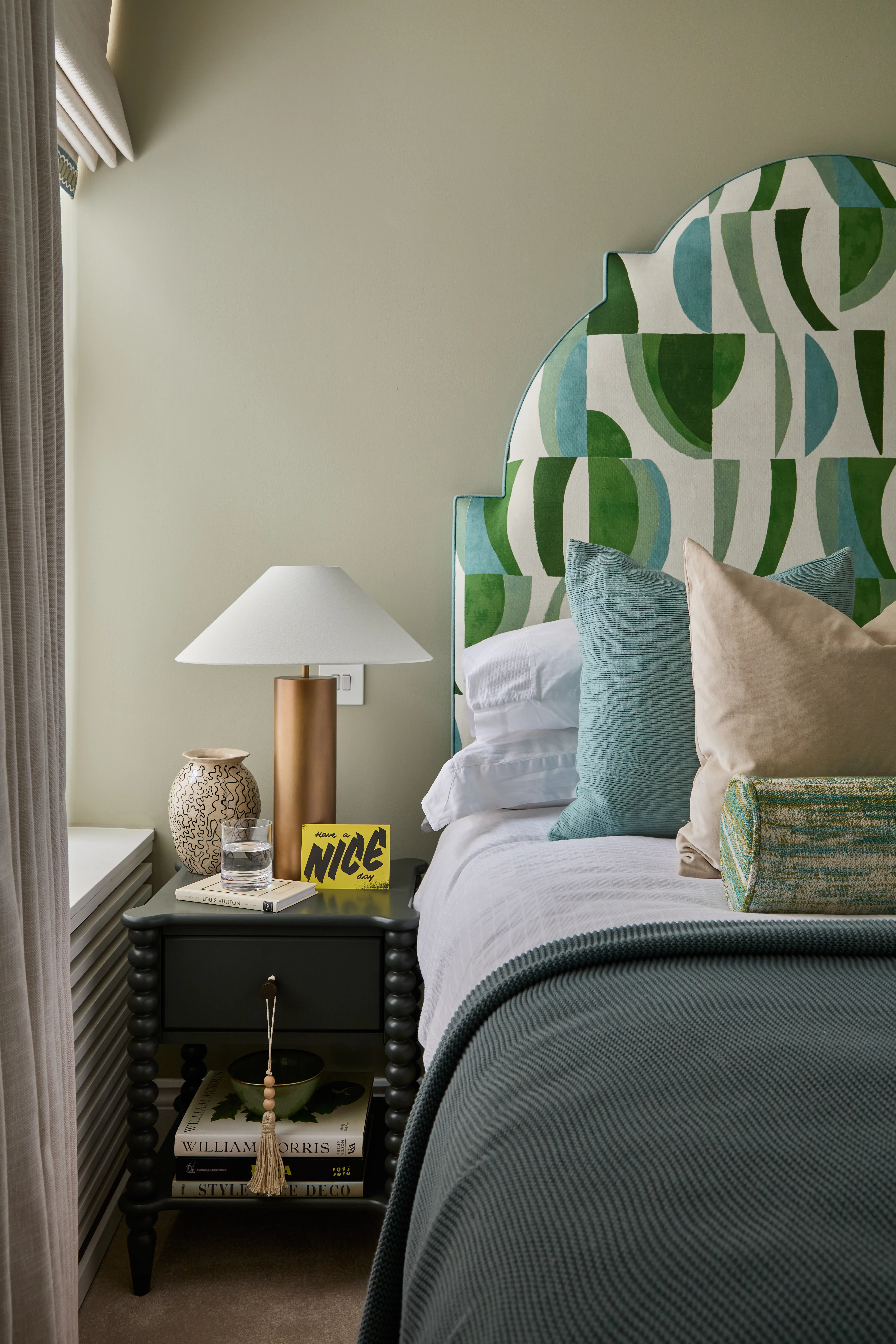 Alex Interiors – SW36148