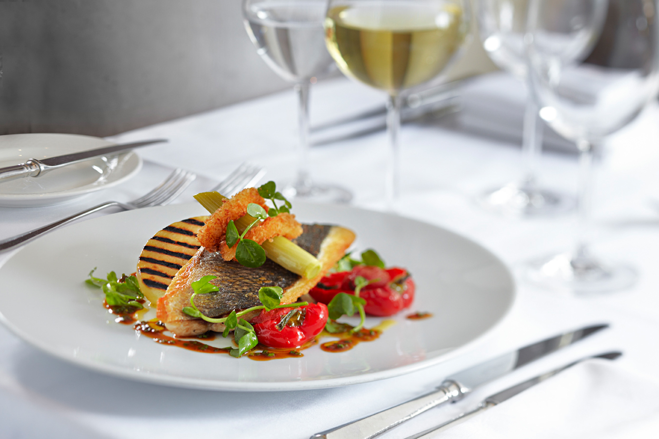 Area-Guide-Chiswick-best-Restaurants-La-Trompette