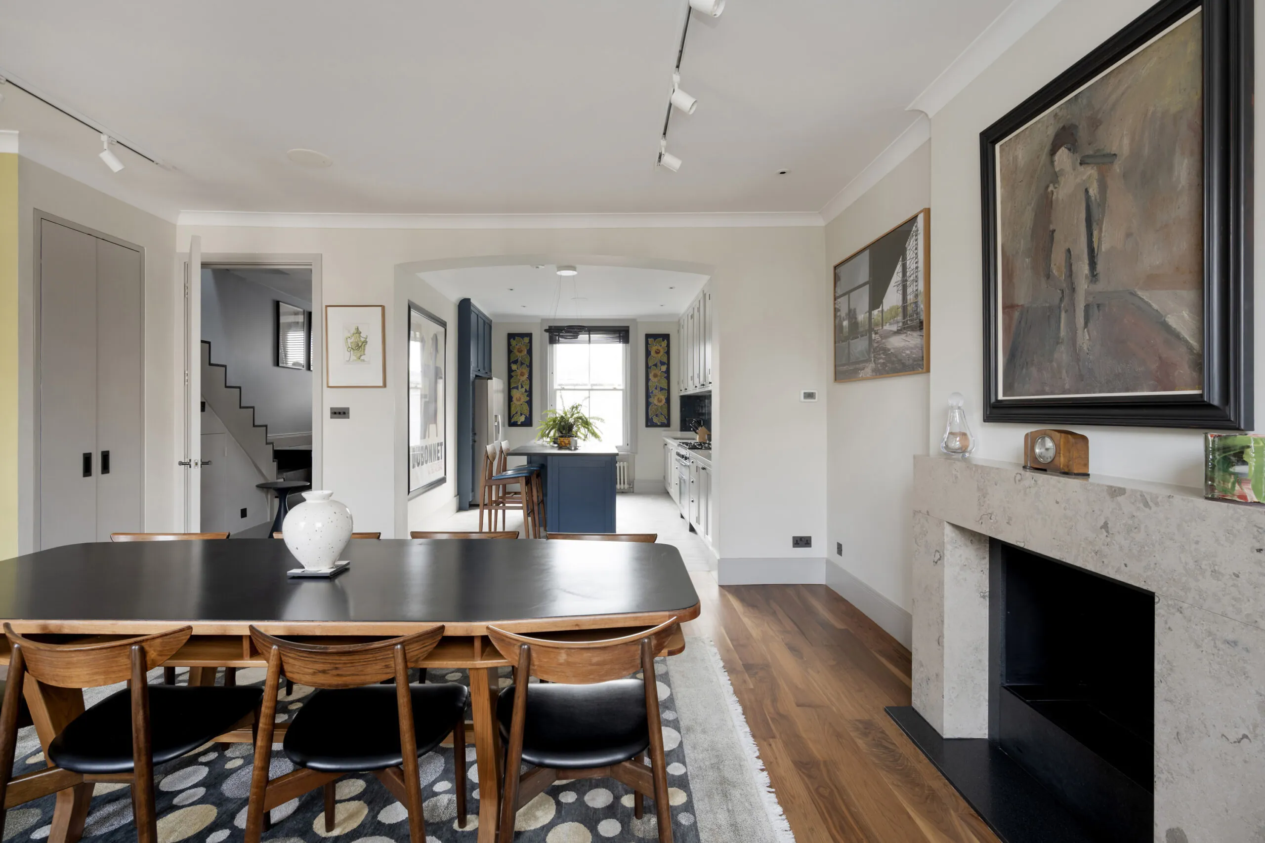 Bayswater-Apartment-For-Rent-Sunderland-Terrace-21_Hi_Lo