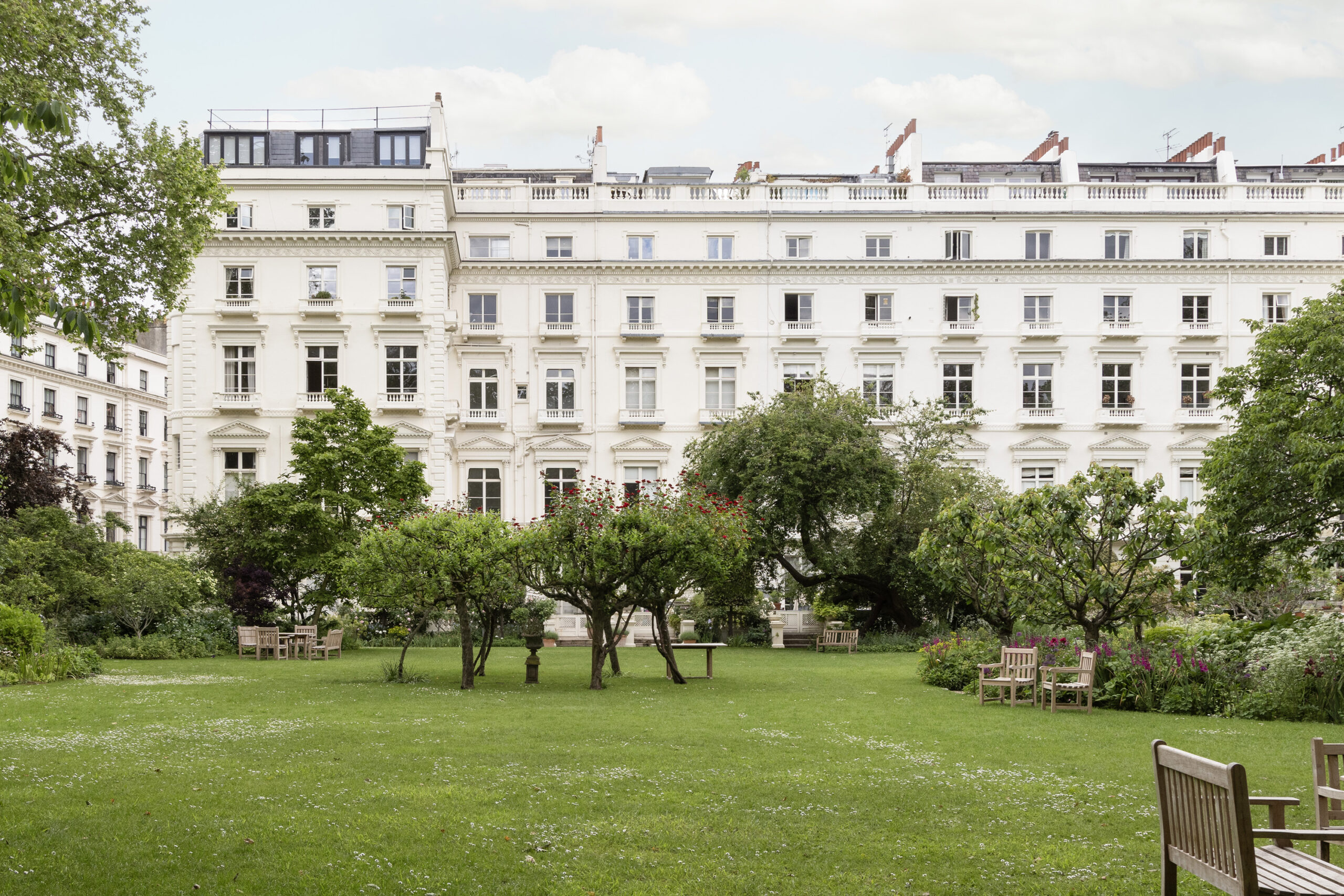 Bayswater-Area-Guide-Cleveland-Square-Park