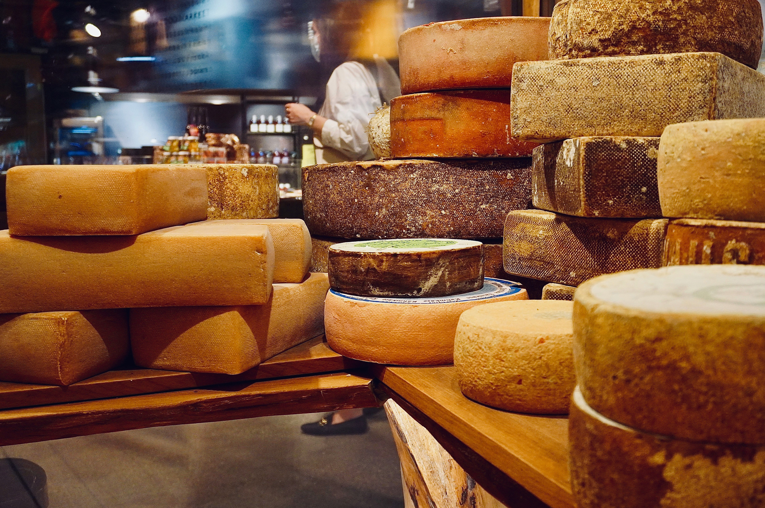 Bayswater-Hyde-Park-Area-Guide-Cheesemongers