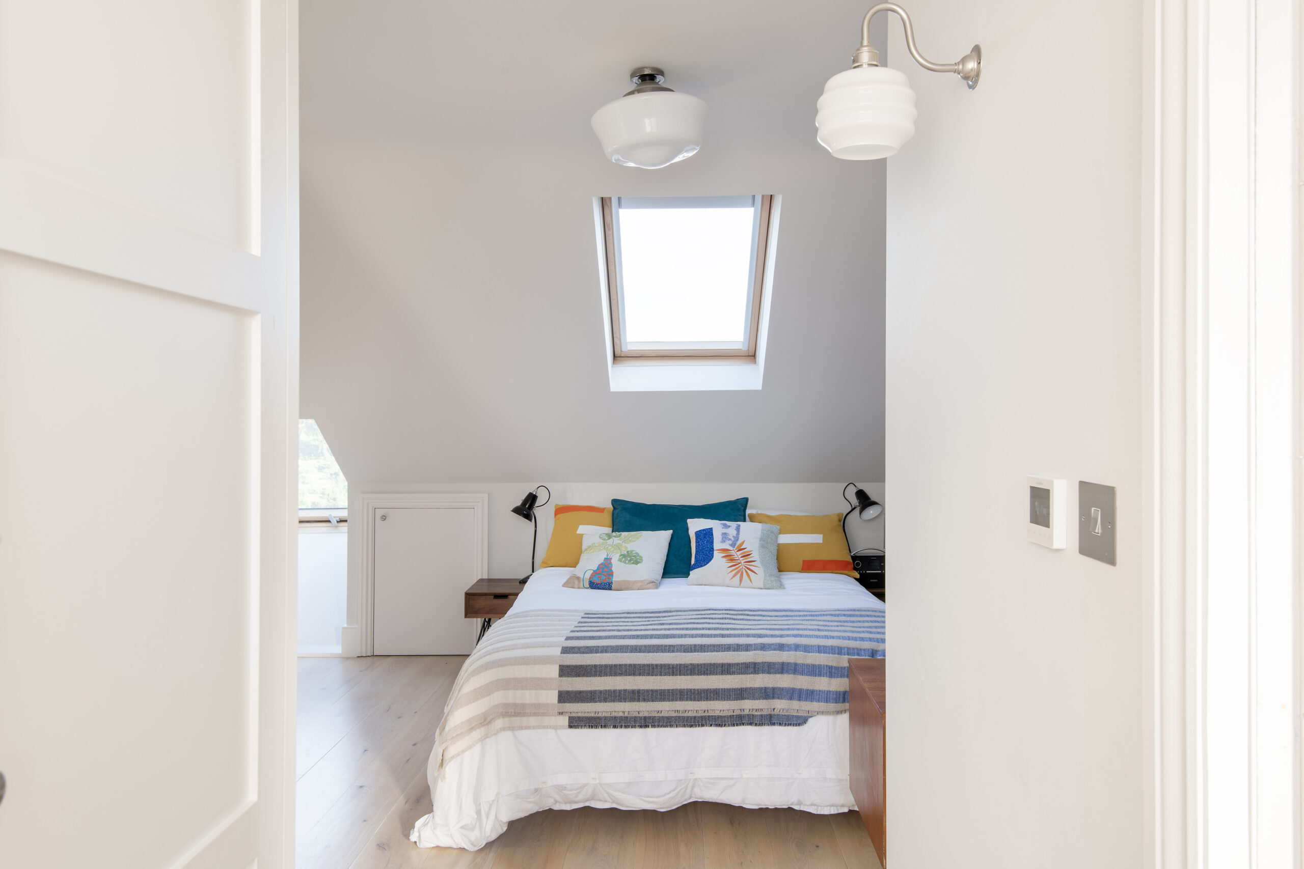 Bedford-Park-House-For-Rent-Rusthall-Avenue-31_Lo