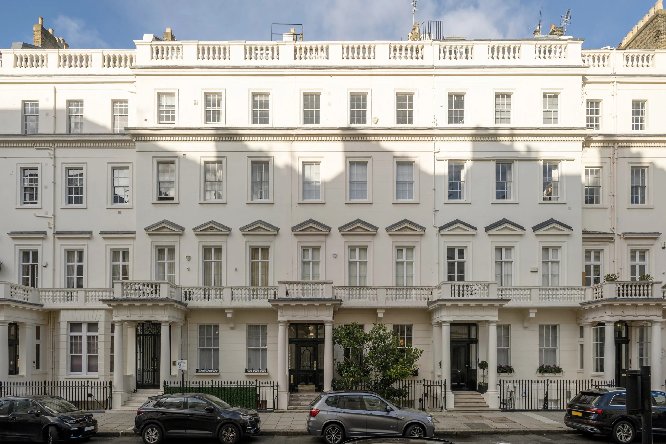 Belgravia-Apartment-For-Rent-Eaton-Place-46_Lo