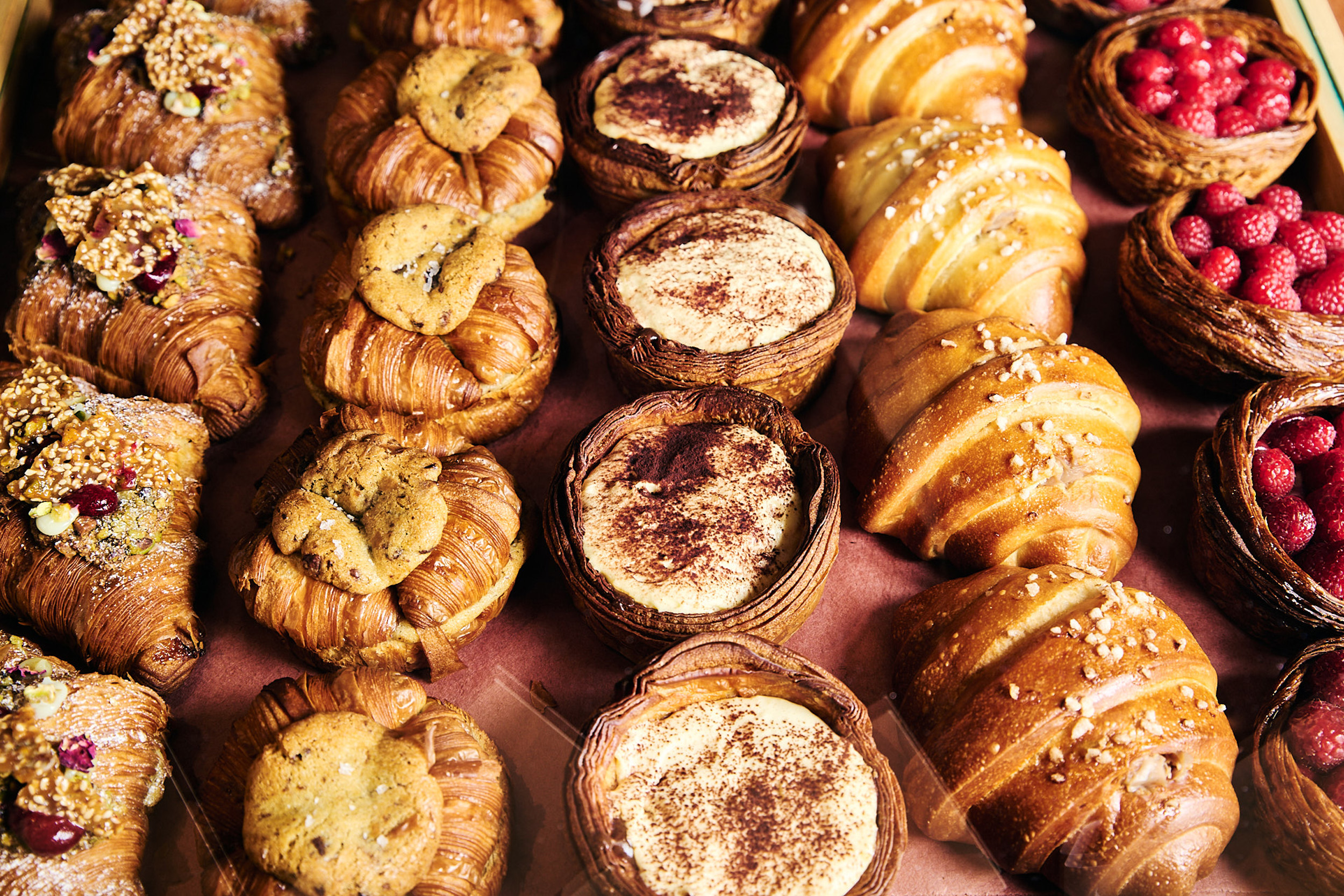 Belgravia-Area-Guide-Best-Chestnut-Bakery (1)
