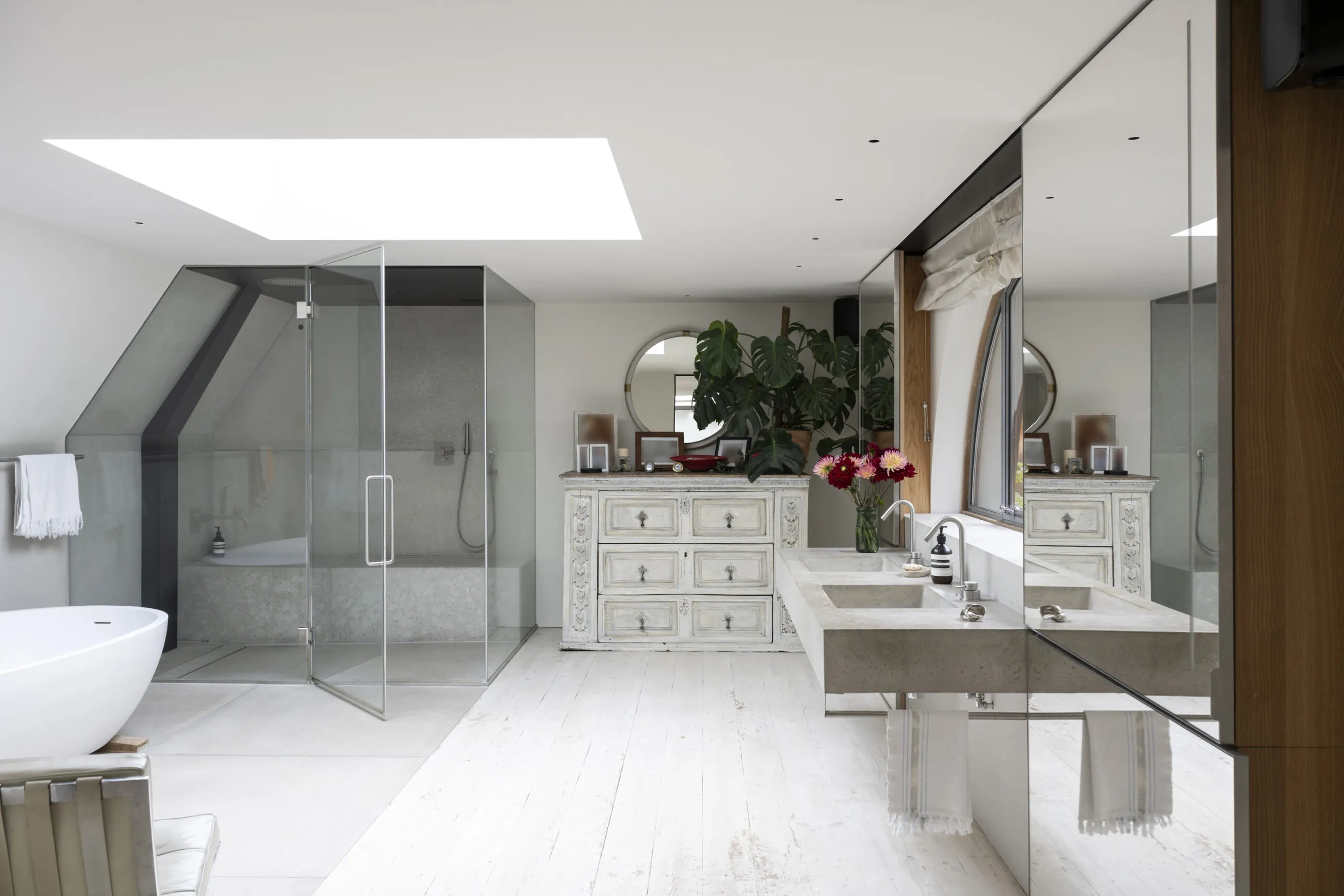 Camden-House-For-Rent-Delancey-Street-52_Lo