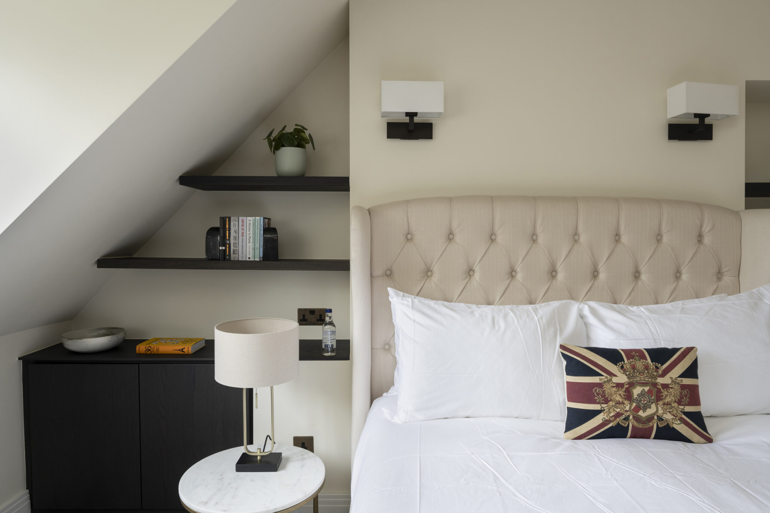 Chelsea-House-For-Short-Rent-Chelsea-Park-Gardens-19_Lo