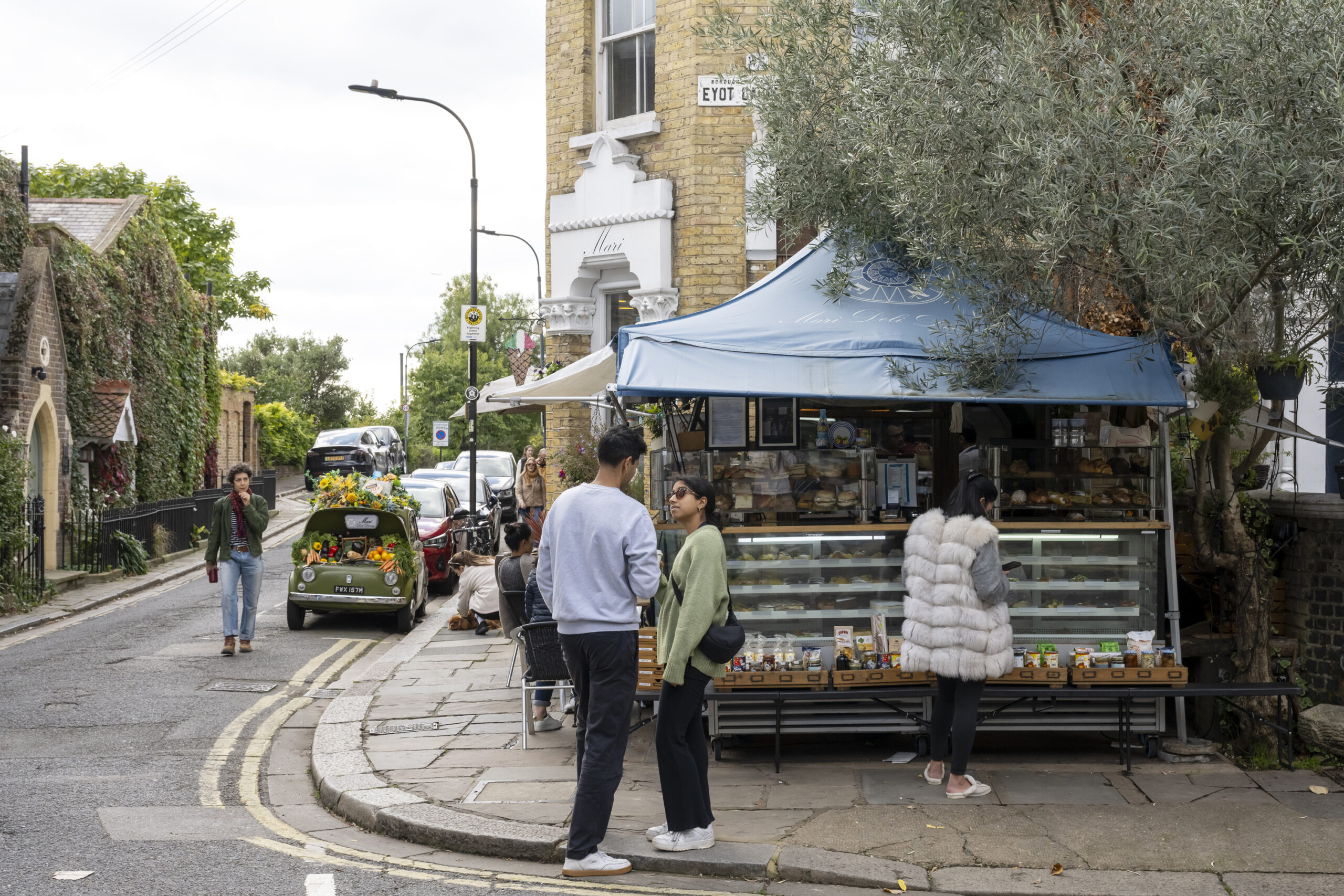 Chiswick-Area-Guide-Best-Park-Mari-Deli-Dining(124)