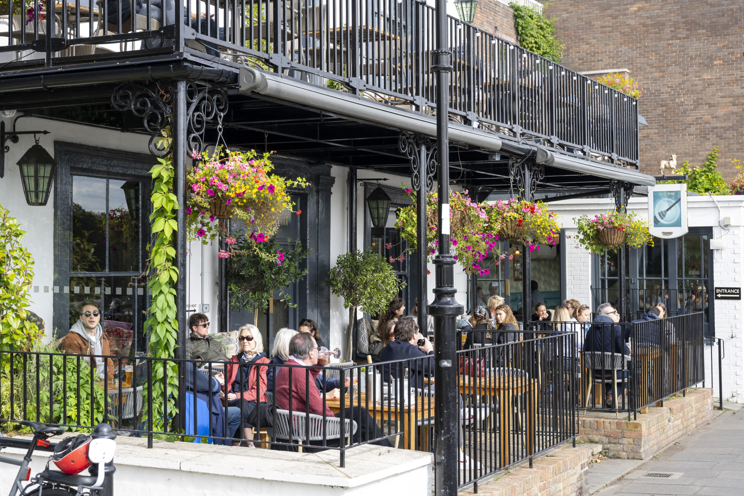 Chiswick-Area-Guide-Best-Park-Chiswick-House (18)