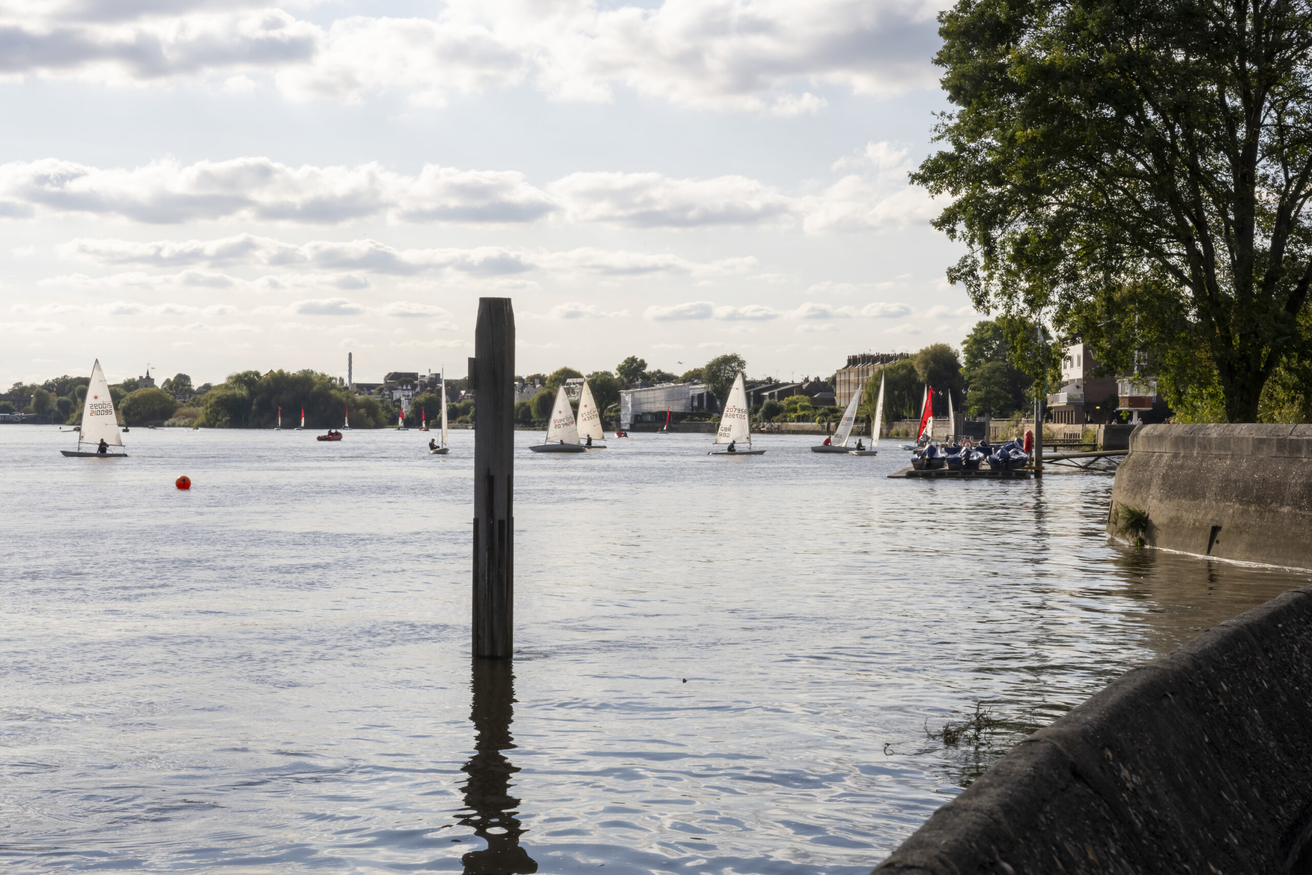 Chiswick-Area-Guide-Best-Park-Chiswick-House (35)