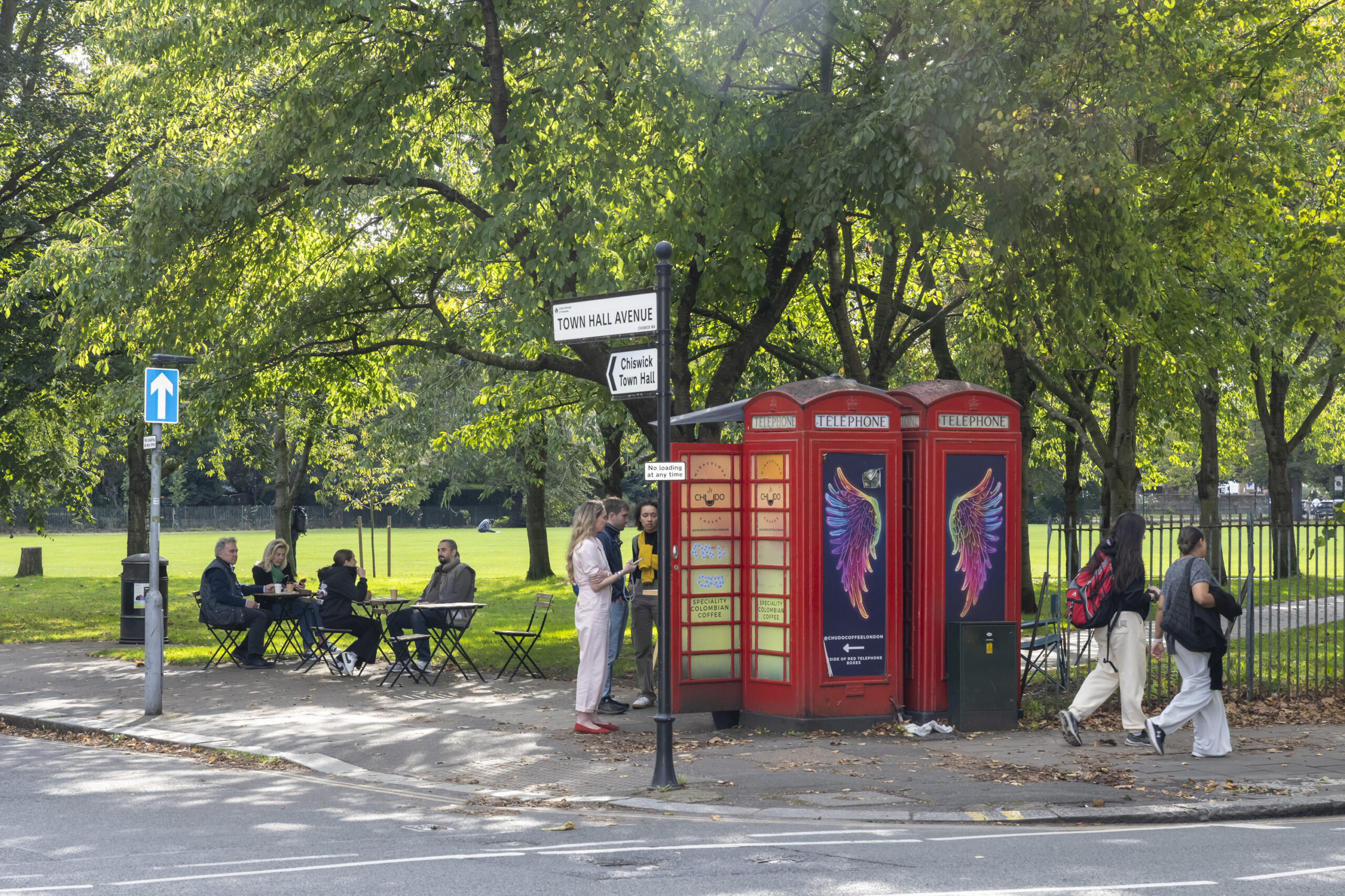 Chiswick-Area-Guide-Best-Park-Turnham-Green-Shopping (90)