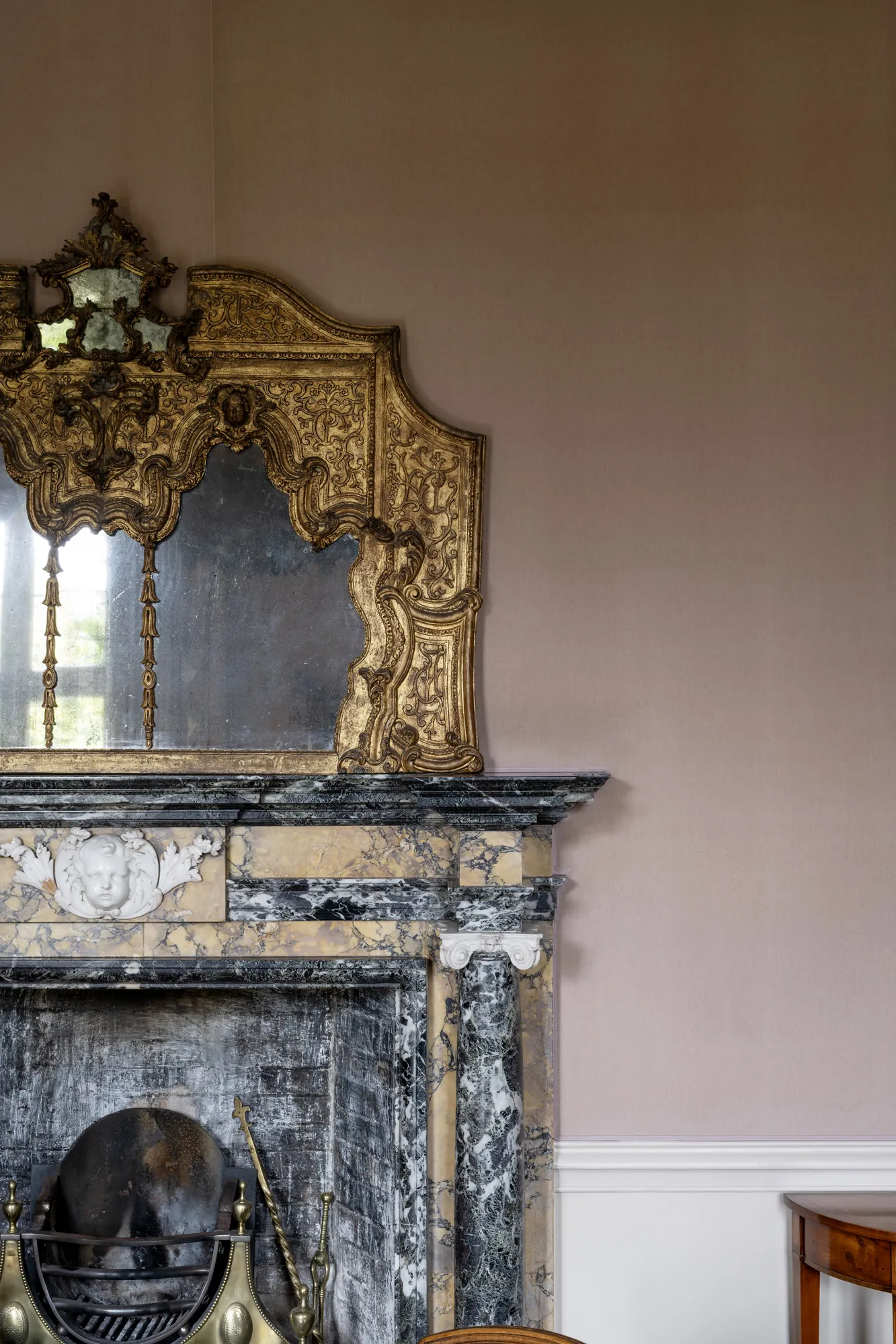 Luxury-House-For-Holiday-Rent-The-Cotswolds-Cirencester-Kingsley-Manor