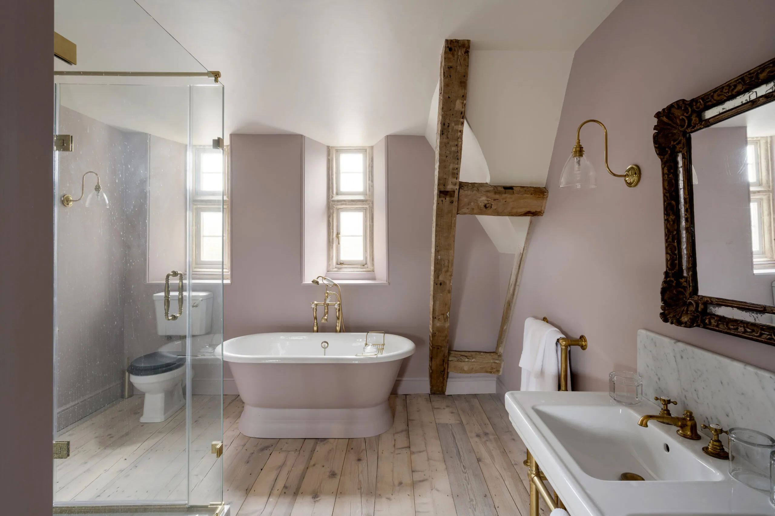 Luxury-House-For-Holiday-Rent-The-Cotswolds-Cirencester-Kingsley-Manor