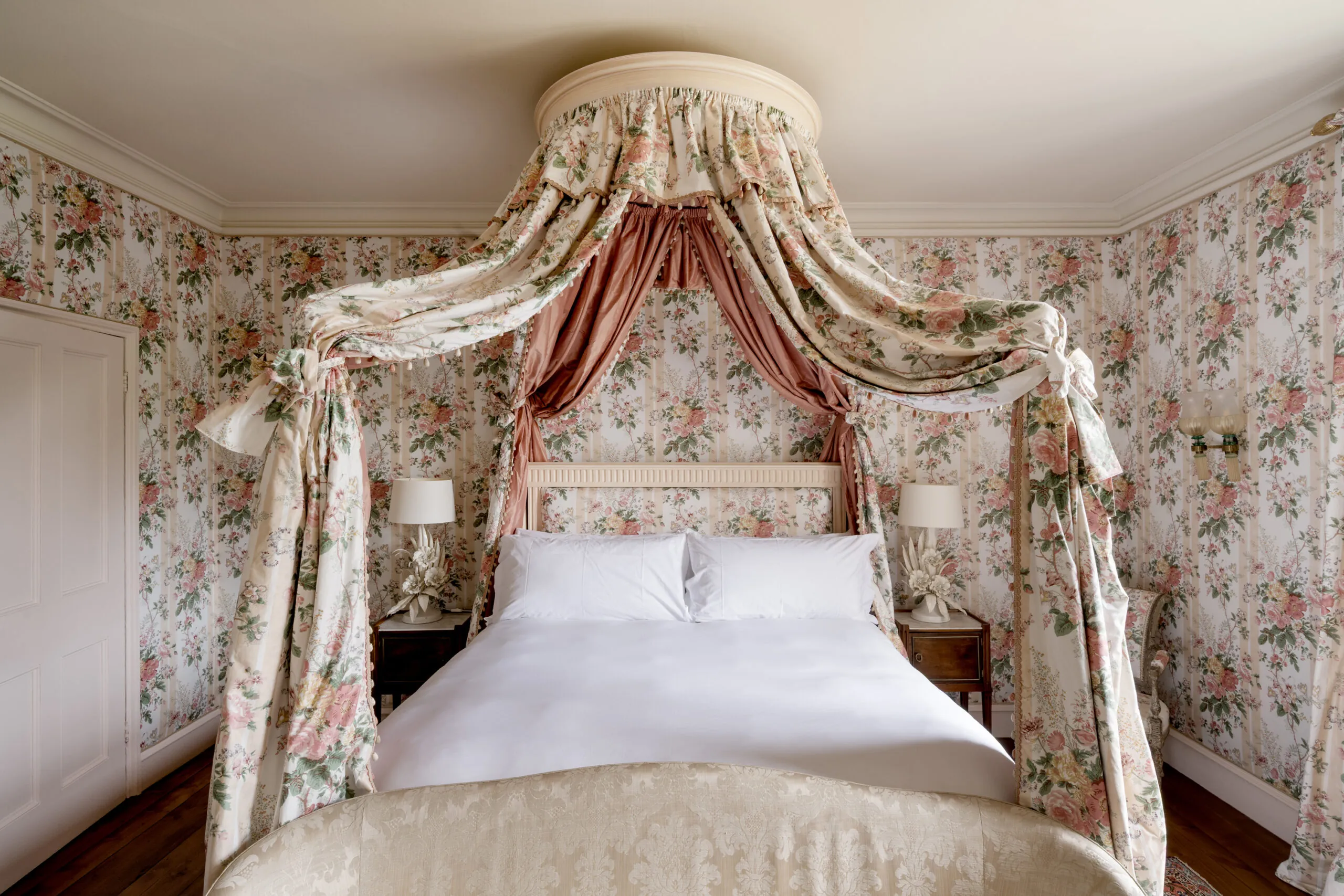 Luxury-House-For-Holiday-Rent-The-Cotswolds-Cirencester-Kingsley-Manor