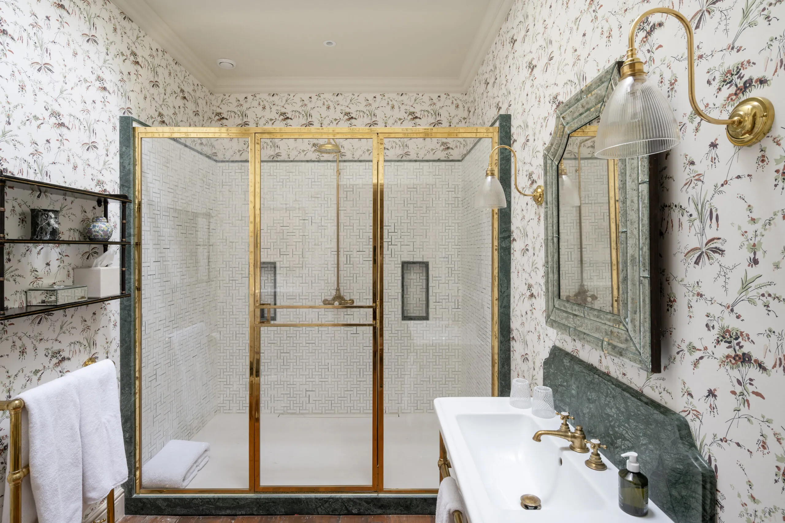 Luxury-House-For-Holiday-Rent-The-Cotswolds-Cirencester-Kingsley-Manor