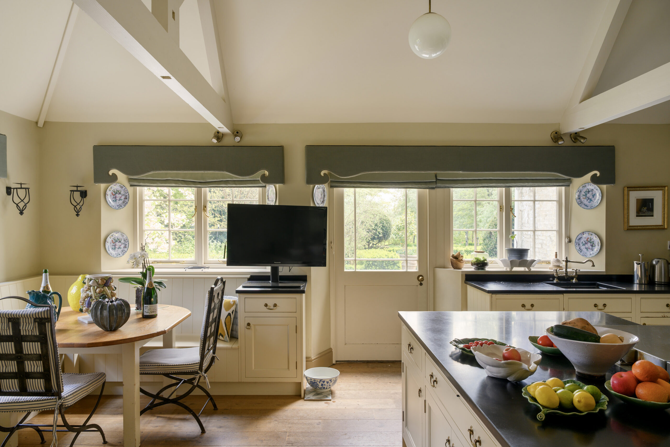 Cotswolds-House-For-Rent-Larkhill-House-32_Lo
