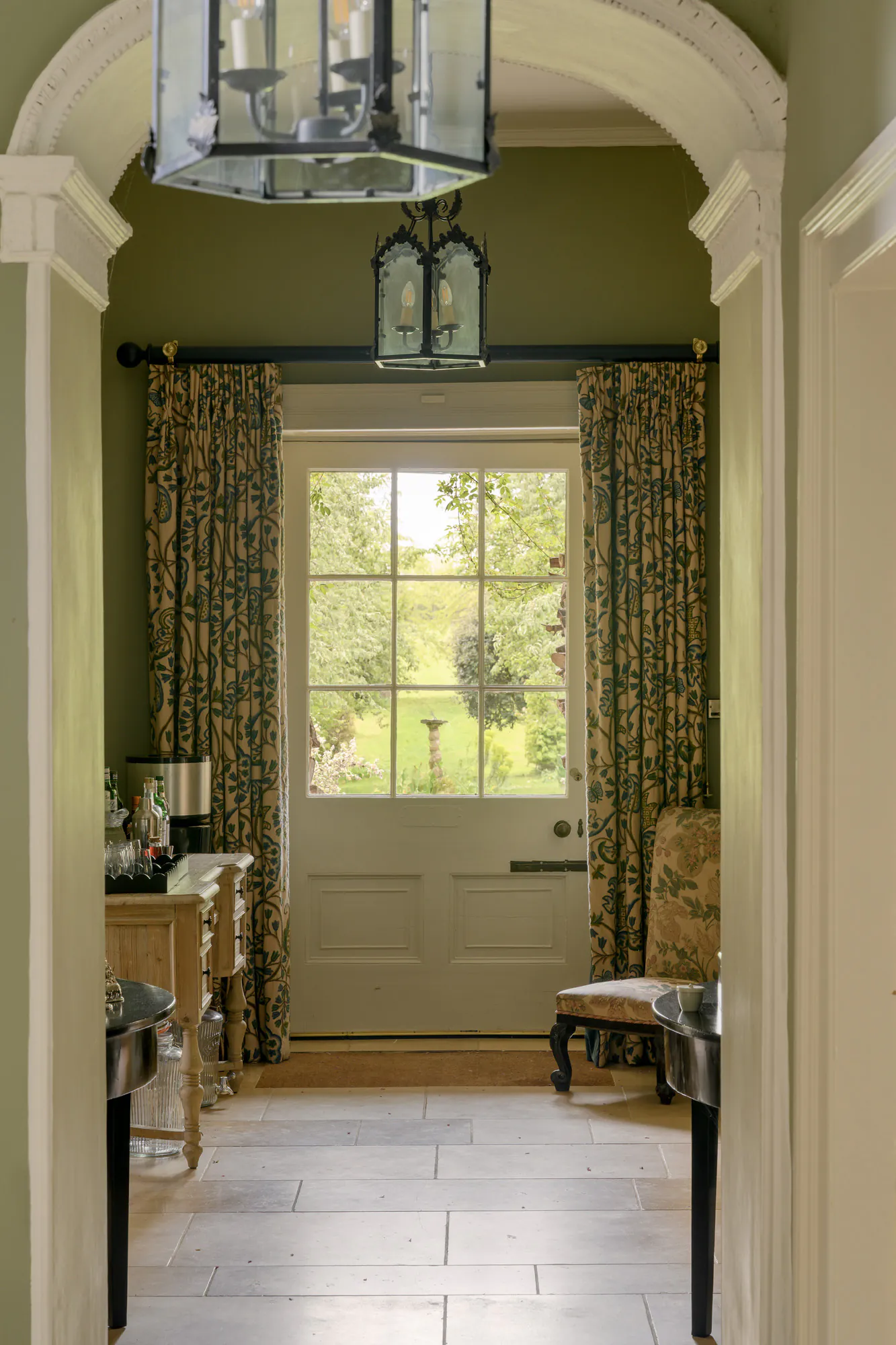 Cotswolds-House-For-Rent-Larkhill-House-8_Lo