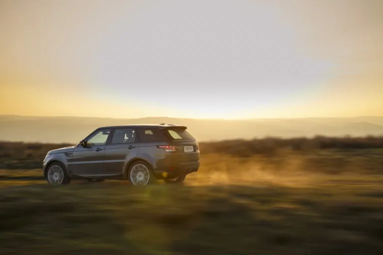 Cotswolds-Range-Rover-Hire-And-Transport-