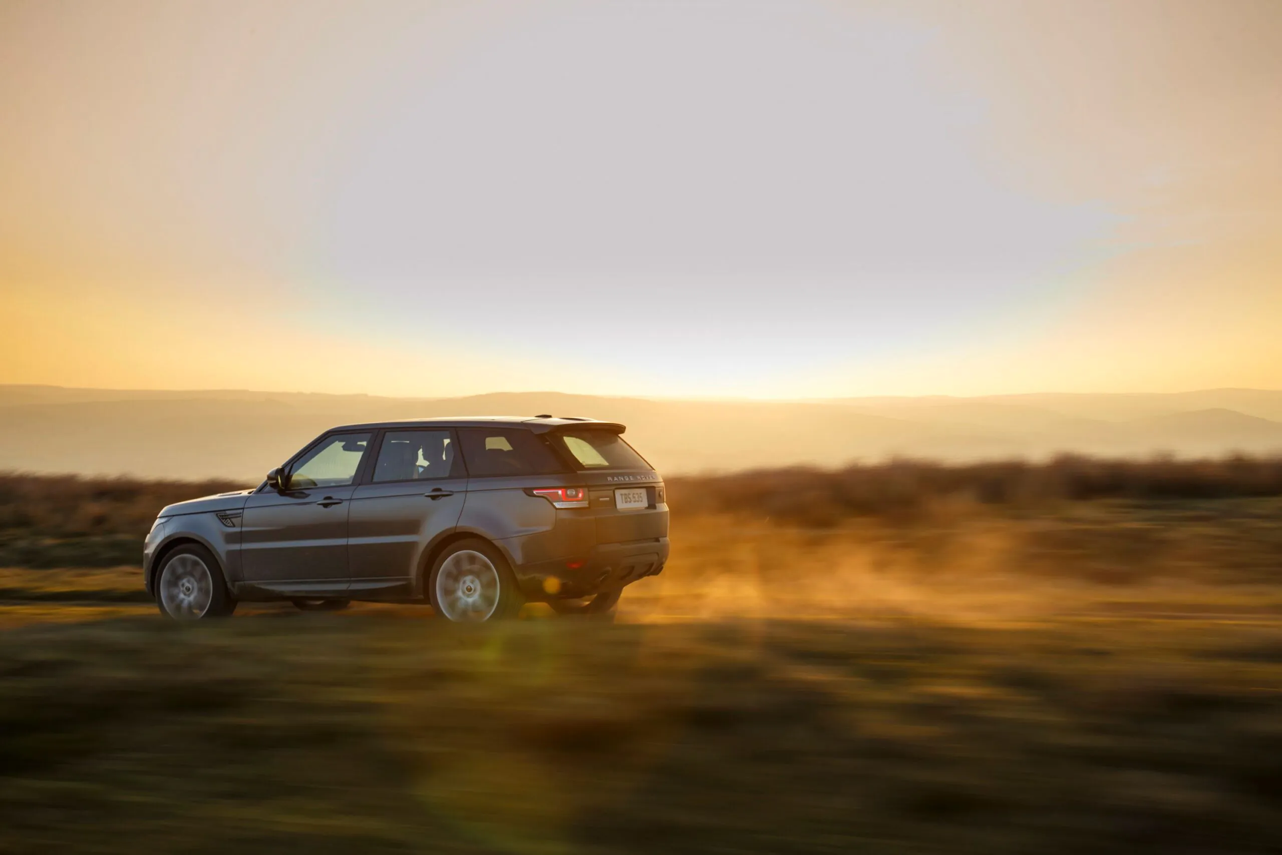 Cotswolds-Range-Rover-Hire-And-Transport-