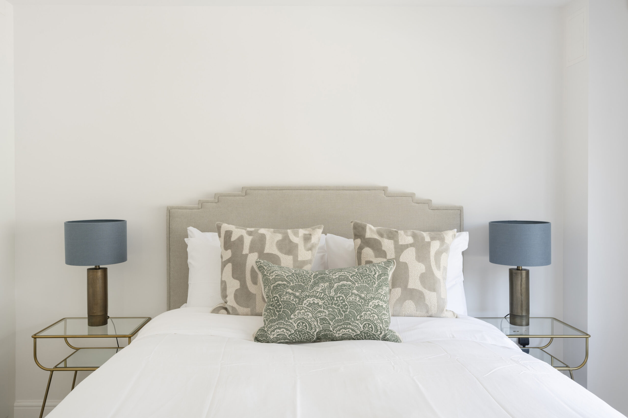 DN-Bayswater-House-For-Rent-Queens-Mews-14_Lo