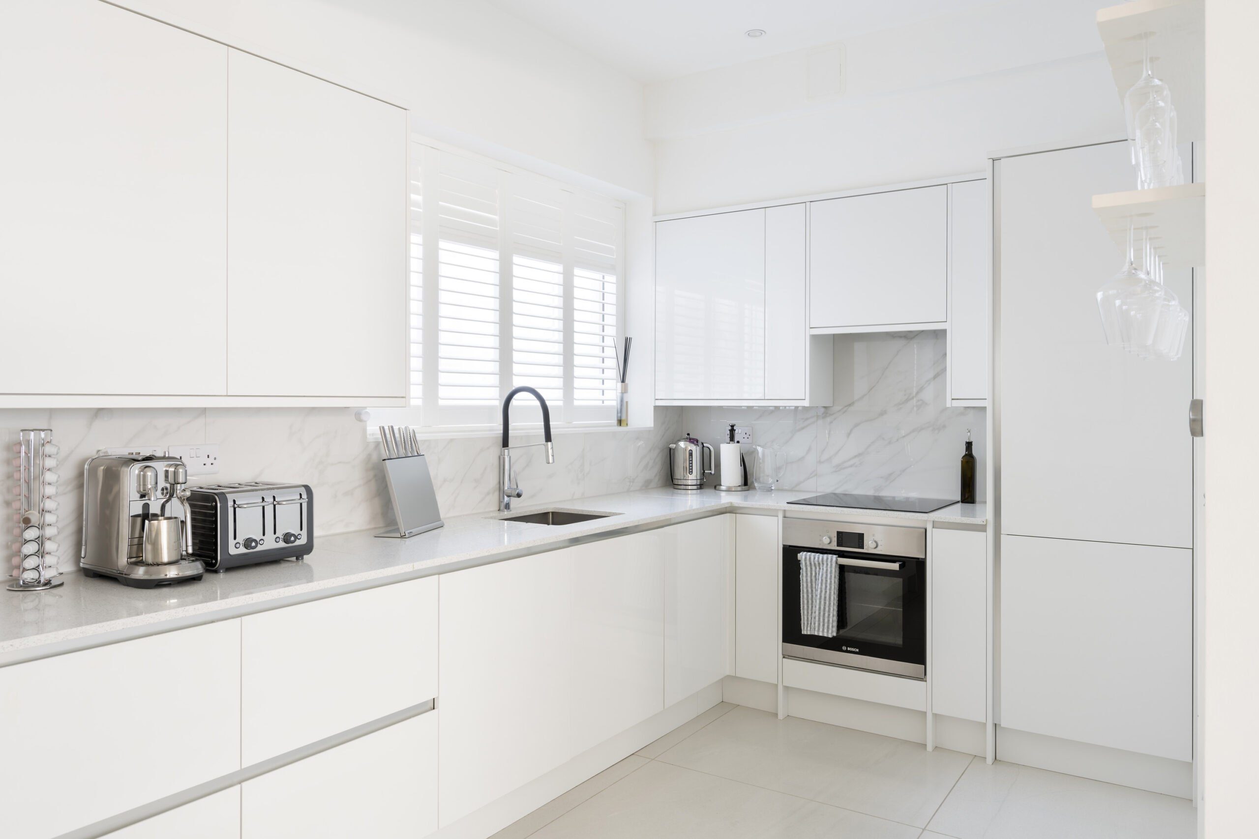 DN-Bayswater-House-For-Rent-Queens-Mews-32_Lo