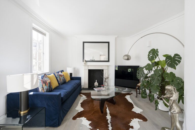 Ebury Mews