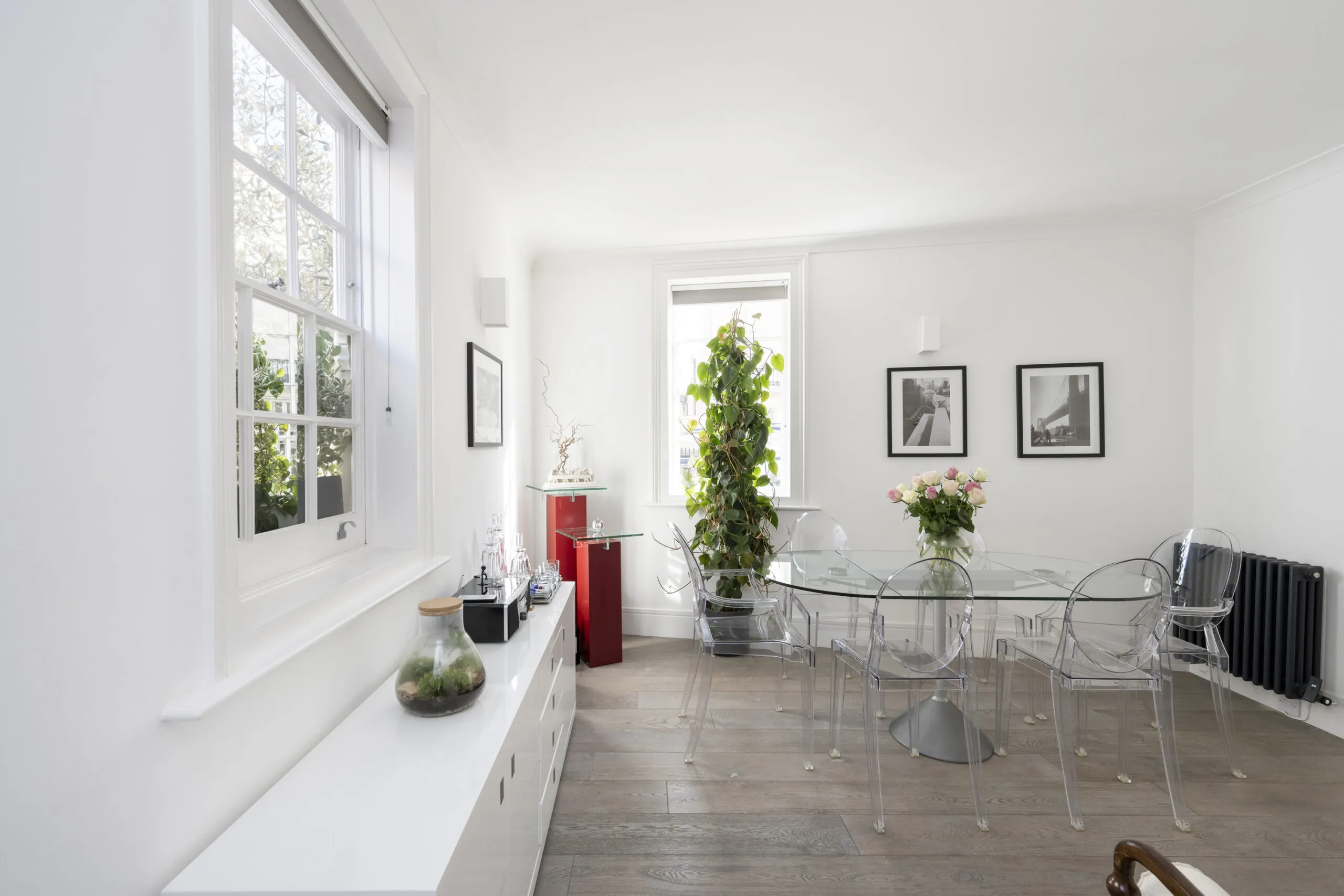 DN-Belgravia-House-For-Rent-Ebury-Mews-2_Lo
