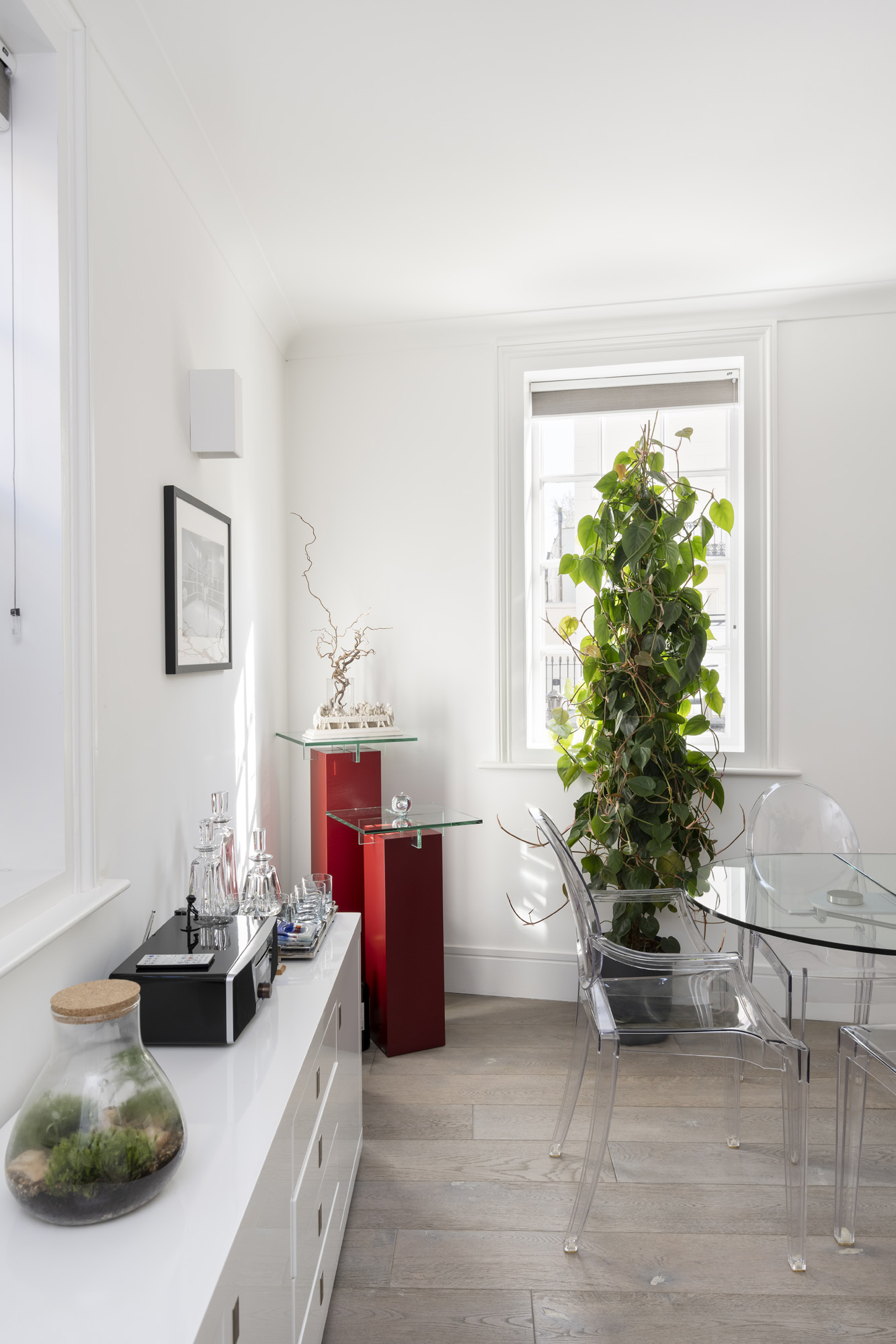 DN-Belgravia-House-For-Rent-Ebury-Mews-4_Lo