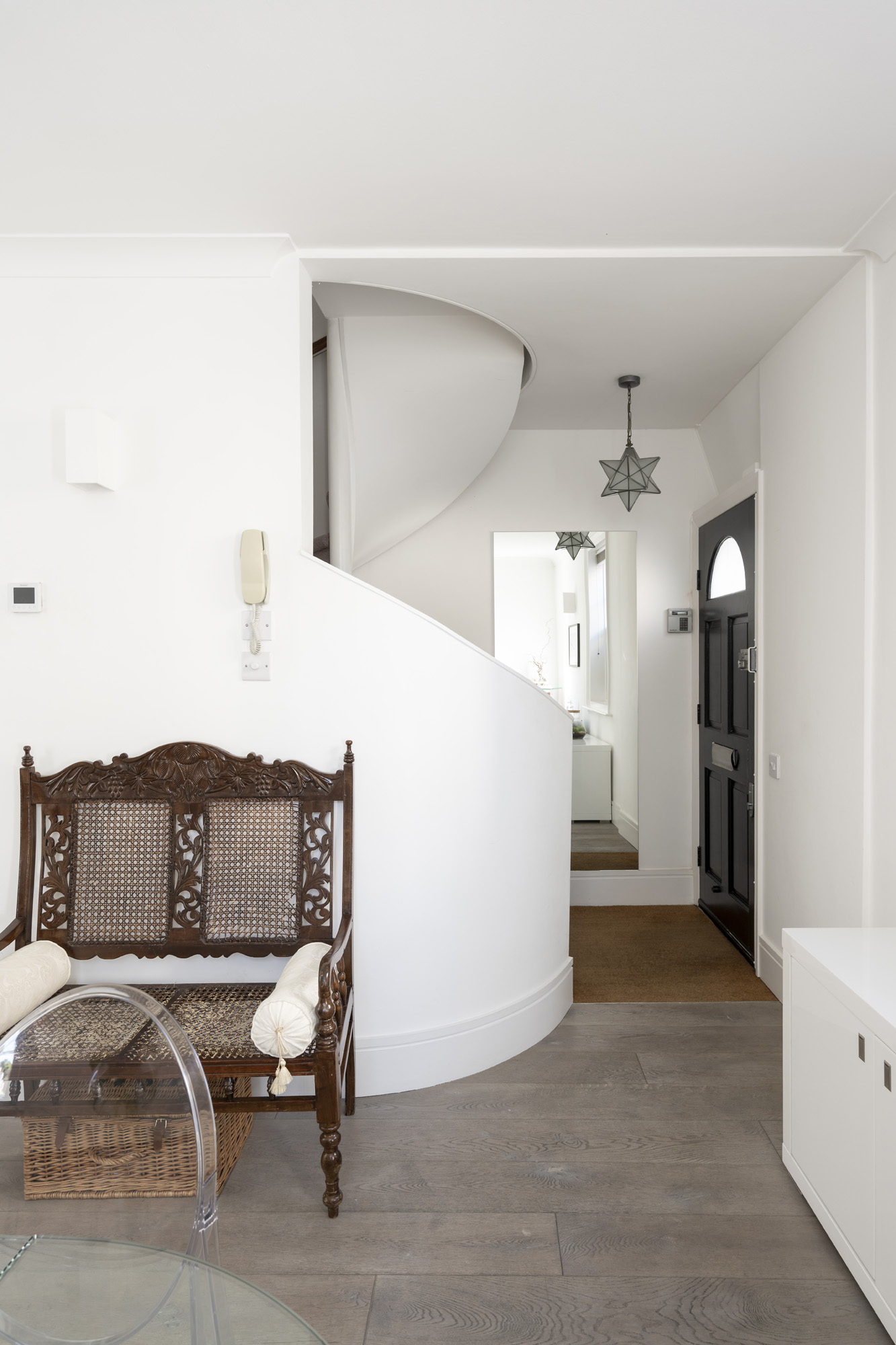 DN-Belgravia-House-For-Rent-Ebury-Mews-5_Lo