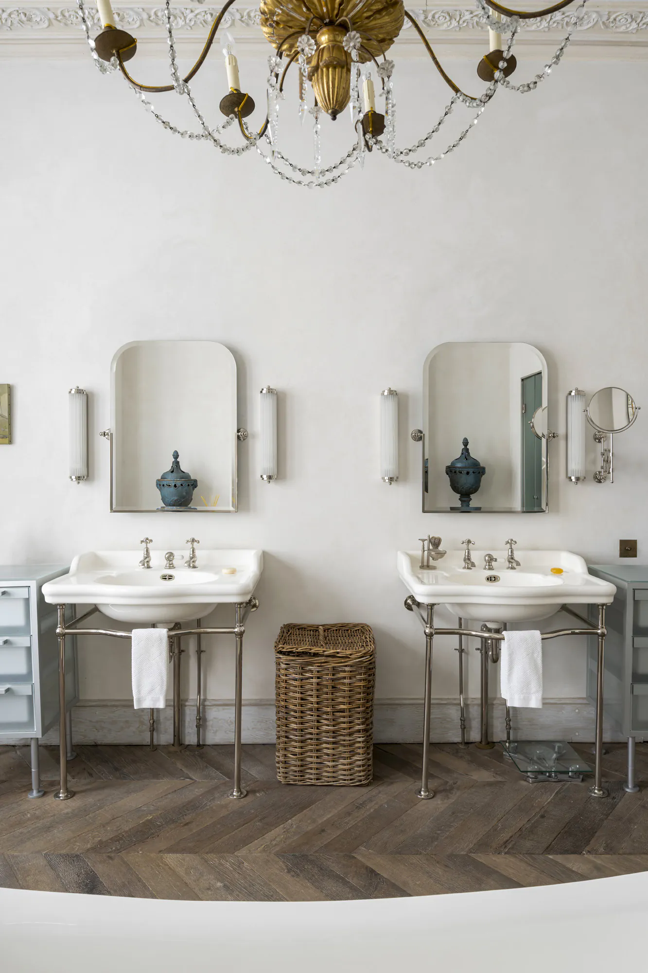 DN-Notting-Hill-House-For-Rent-Stanley-Crescent-45_Lo