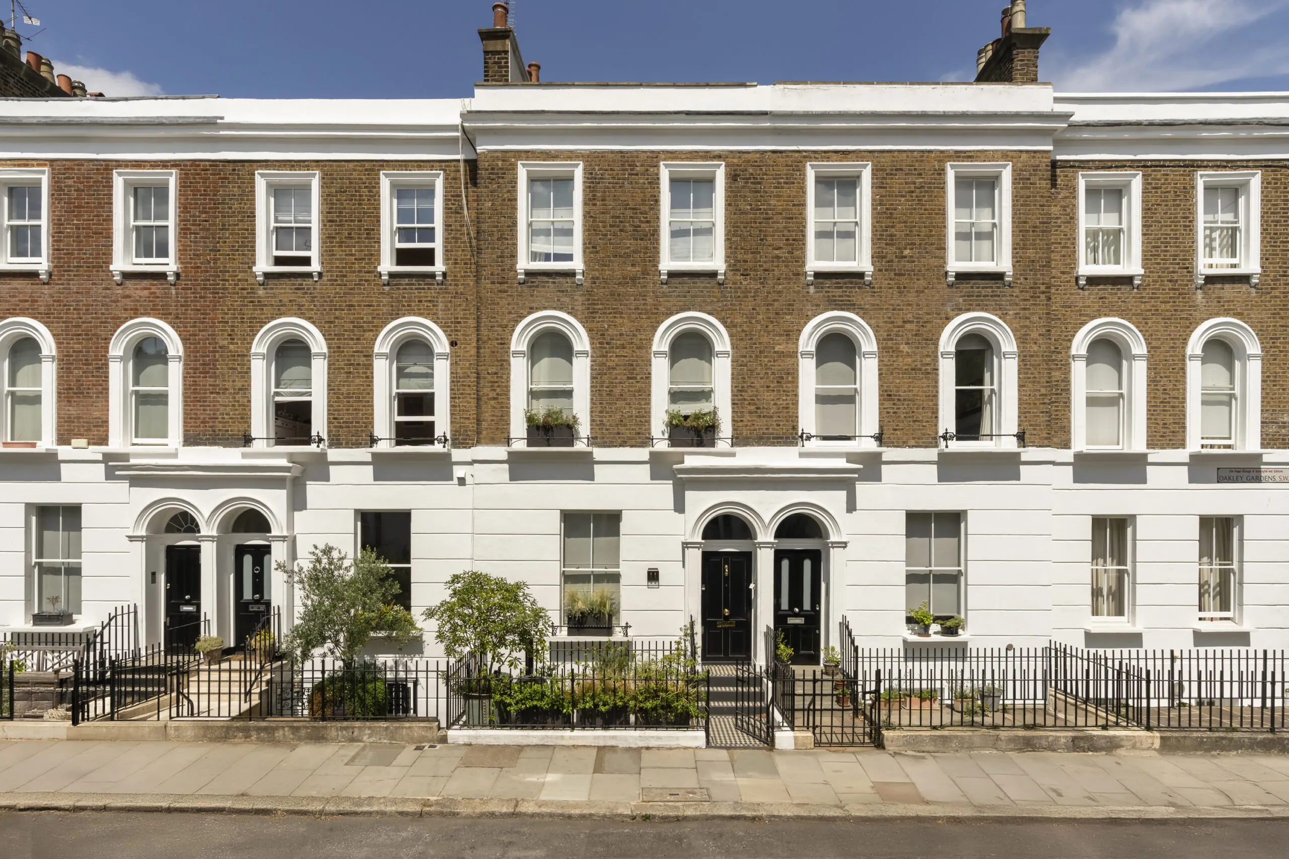 DN-Property-For-Rent-Oakley-Gardens-Externals-2_Lo