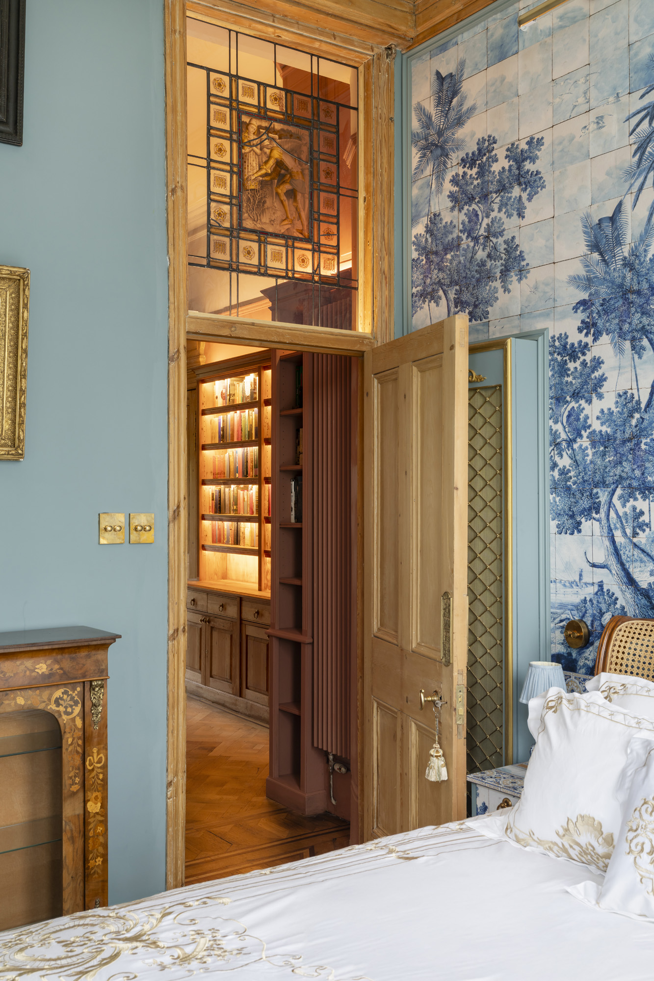 DN-Property-For-Rent-Pembridge-Square-12_Lo