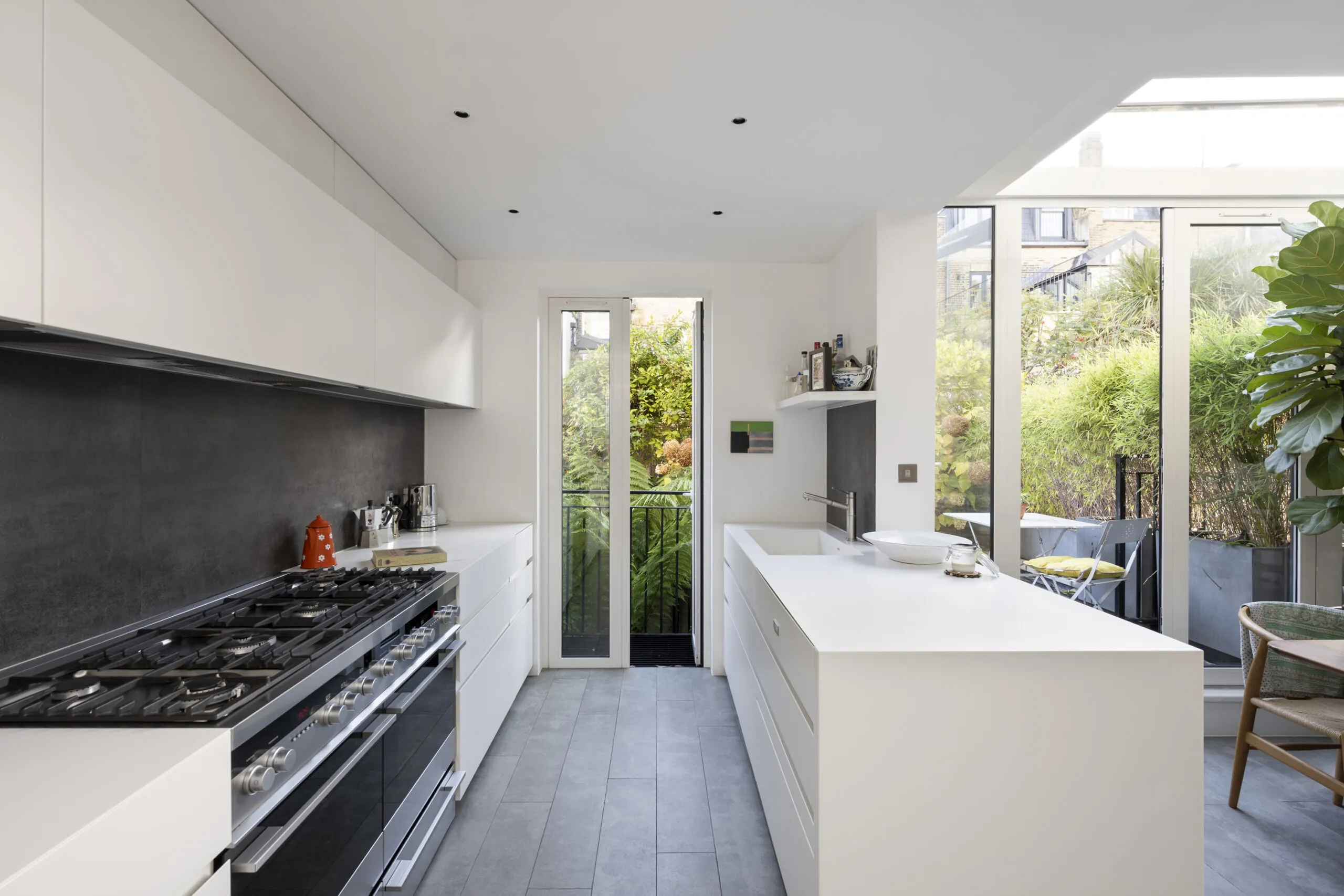DN-Short-Let-Notting-Hill-Flat-Ledbury-Road-15_Lo