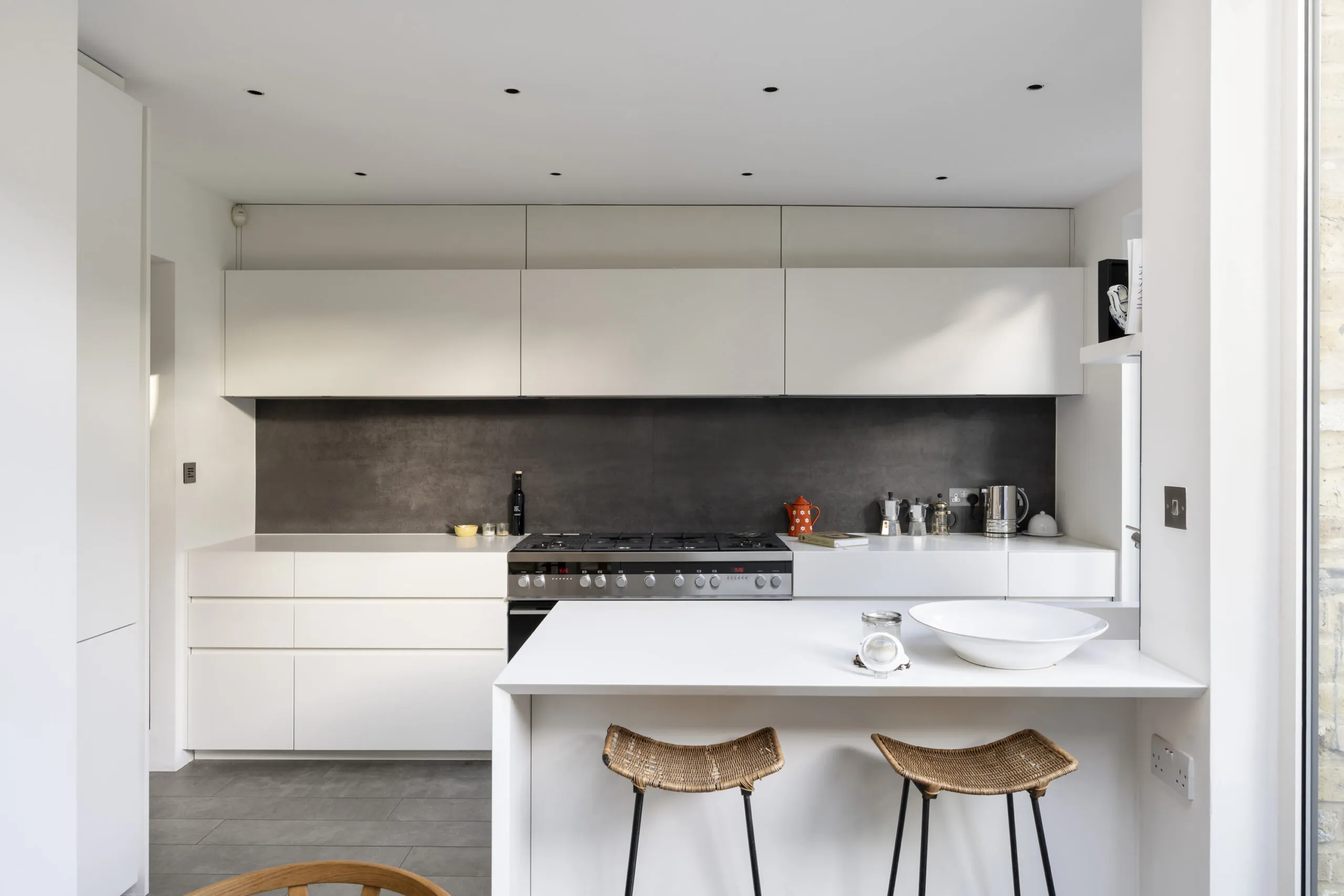 DN-Short-Let-Notting-Hill-Flat-Ledbury-Road-16_Lo