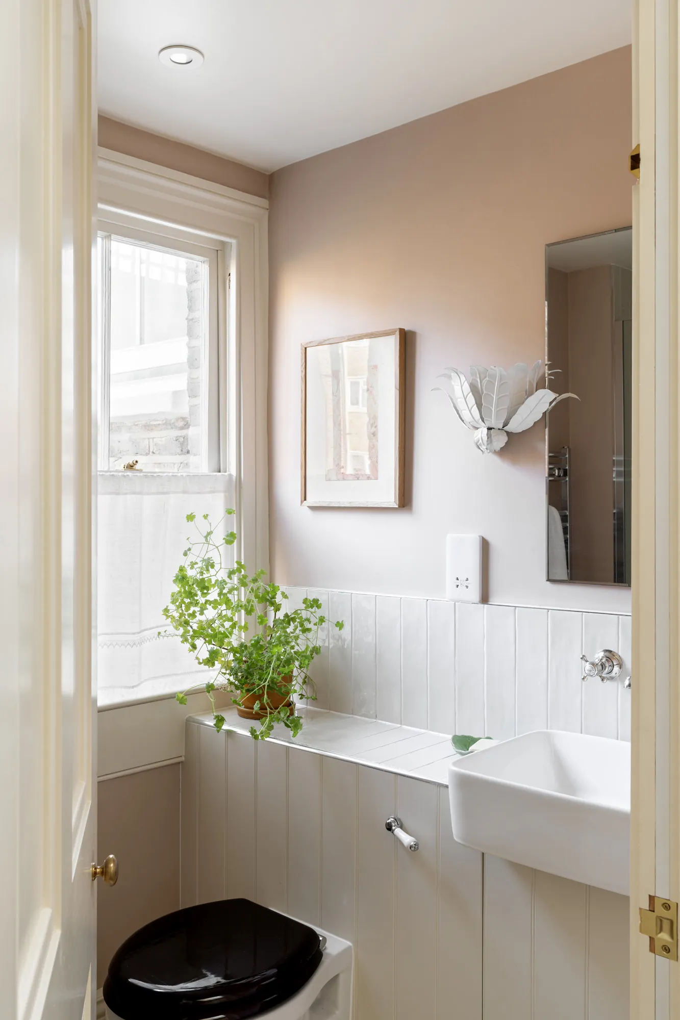 DN-Stay-Property-For-Rent-Bryantwood-Road-16_Lo