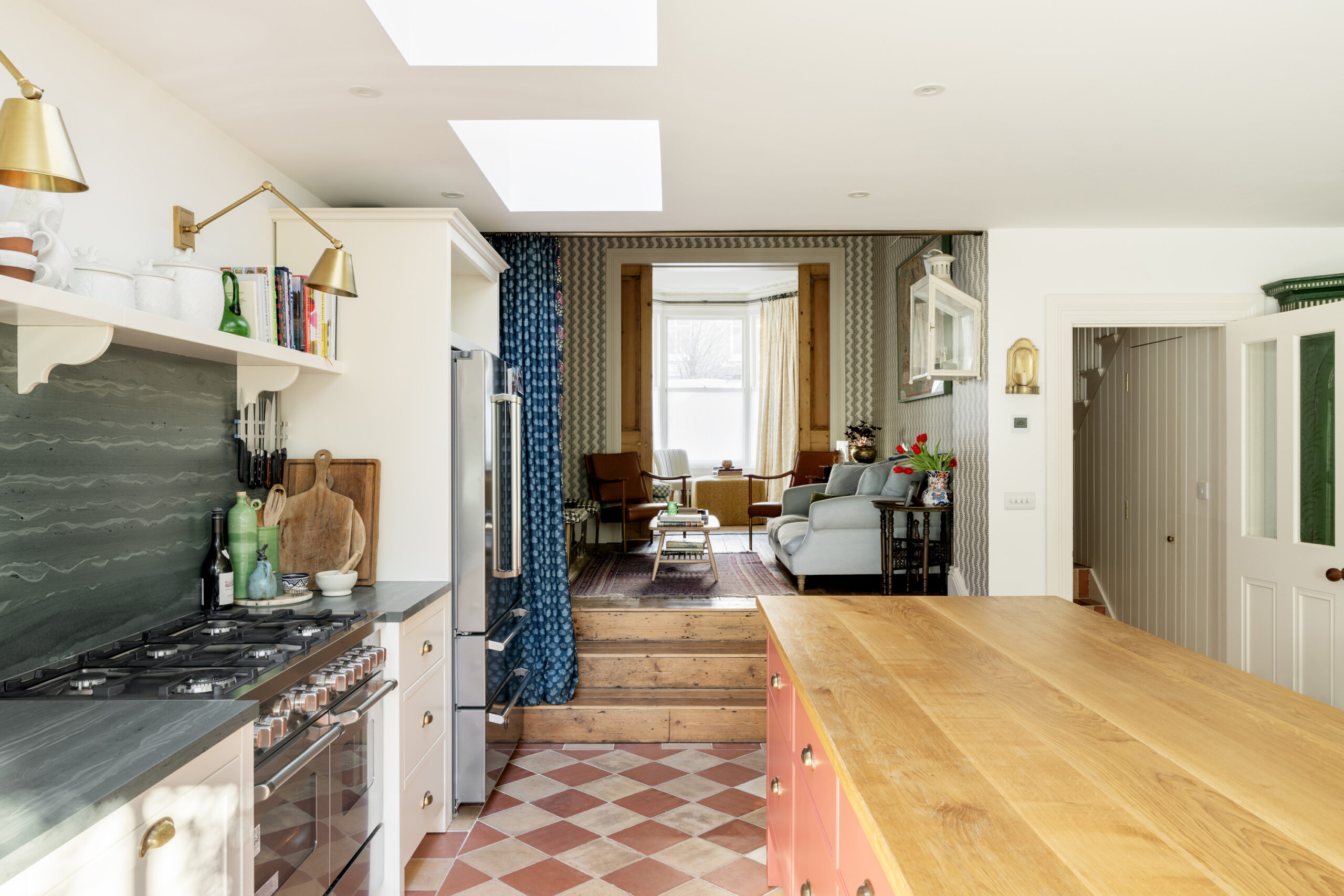 DN-Stay-Property-For-Rent-Bryantwood-Road-38_Lo