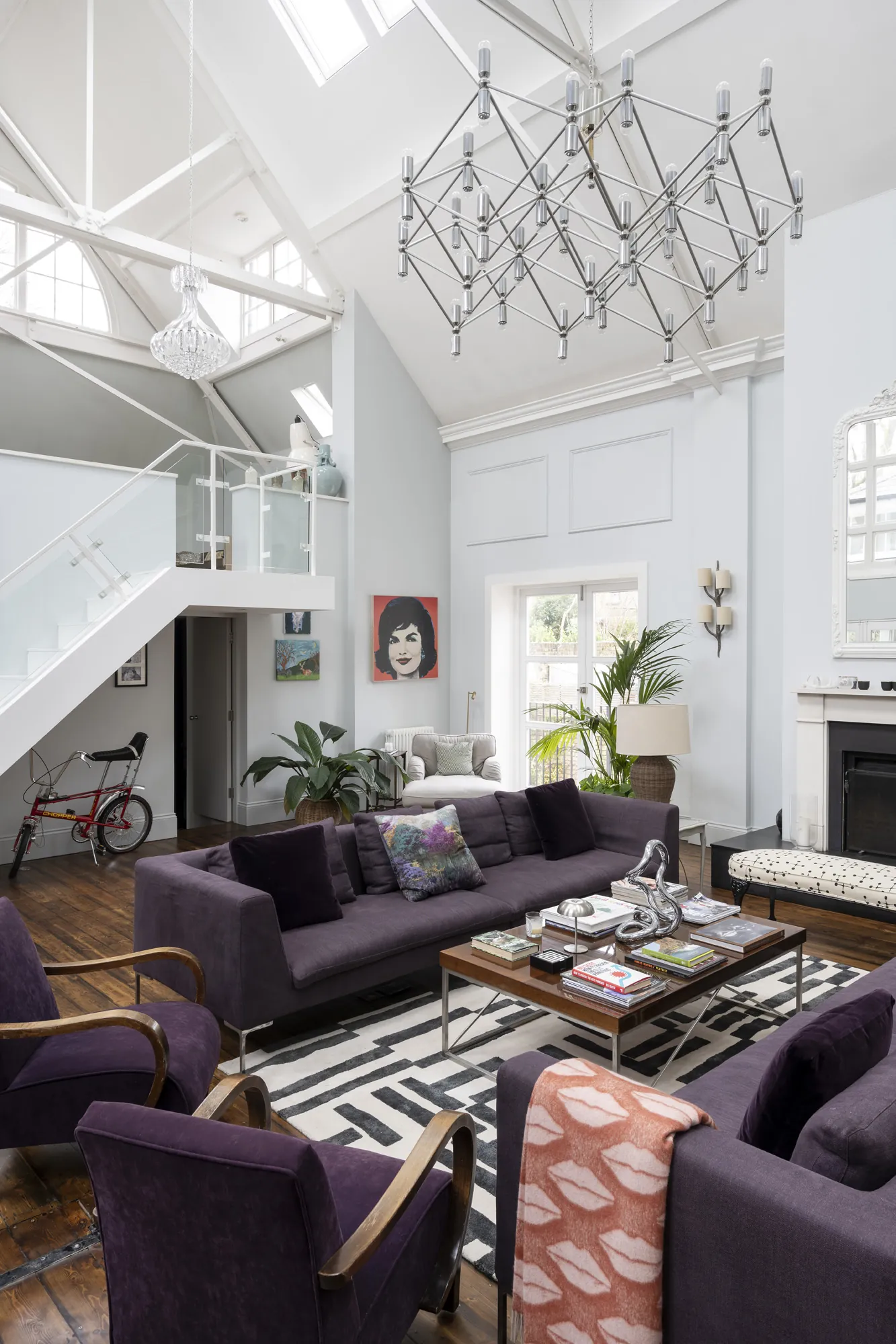DN-West-Kensington-House-For-Rent-Wilsham-Street-15_Lo