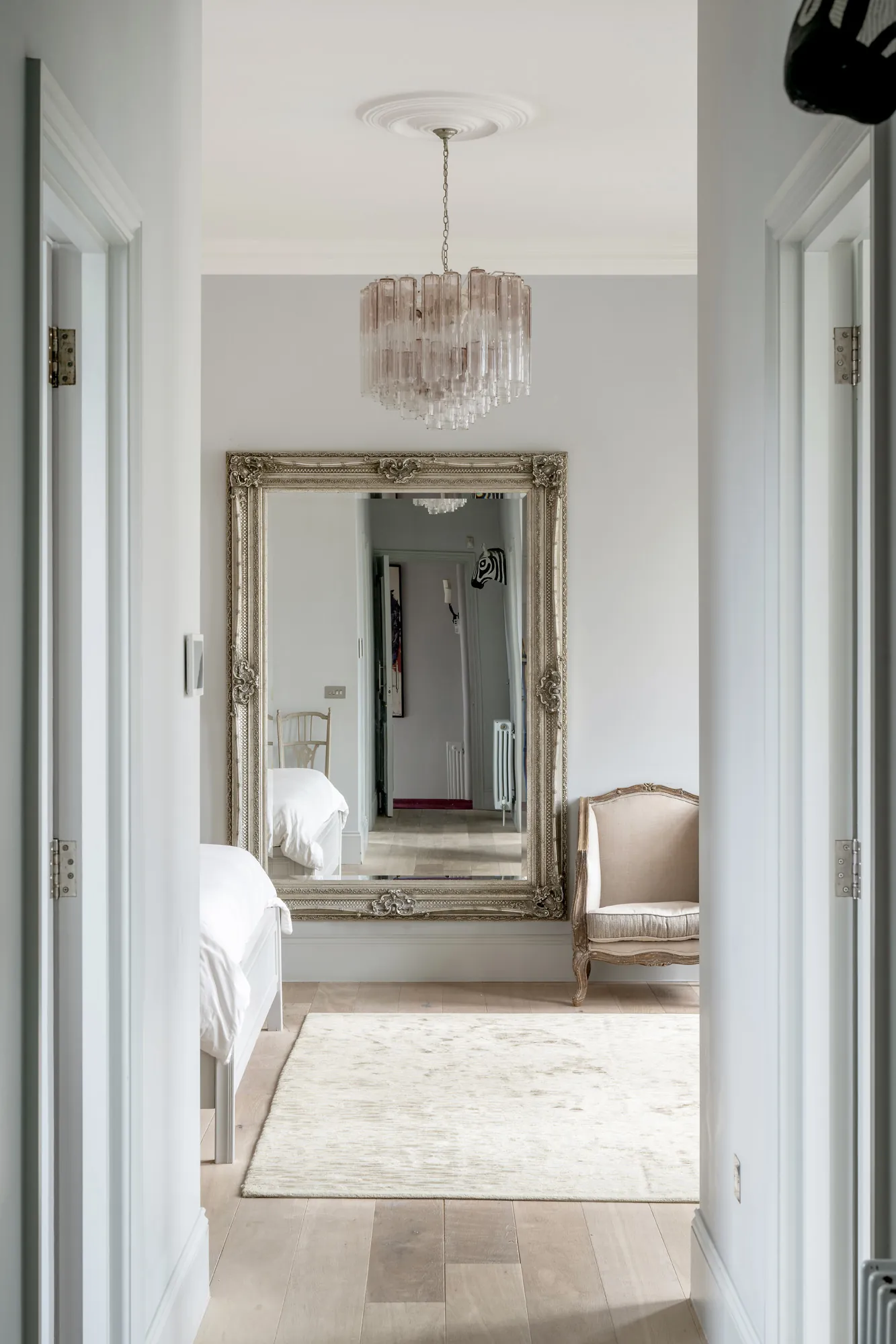 DN-West-Kensington-House-For-Rent-Wilsham-Street-53_Lo