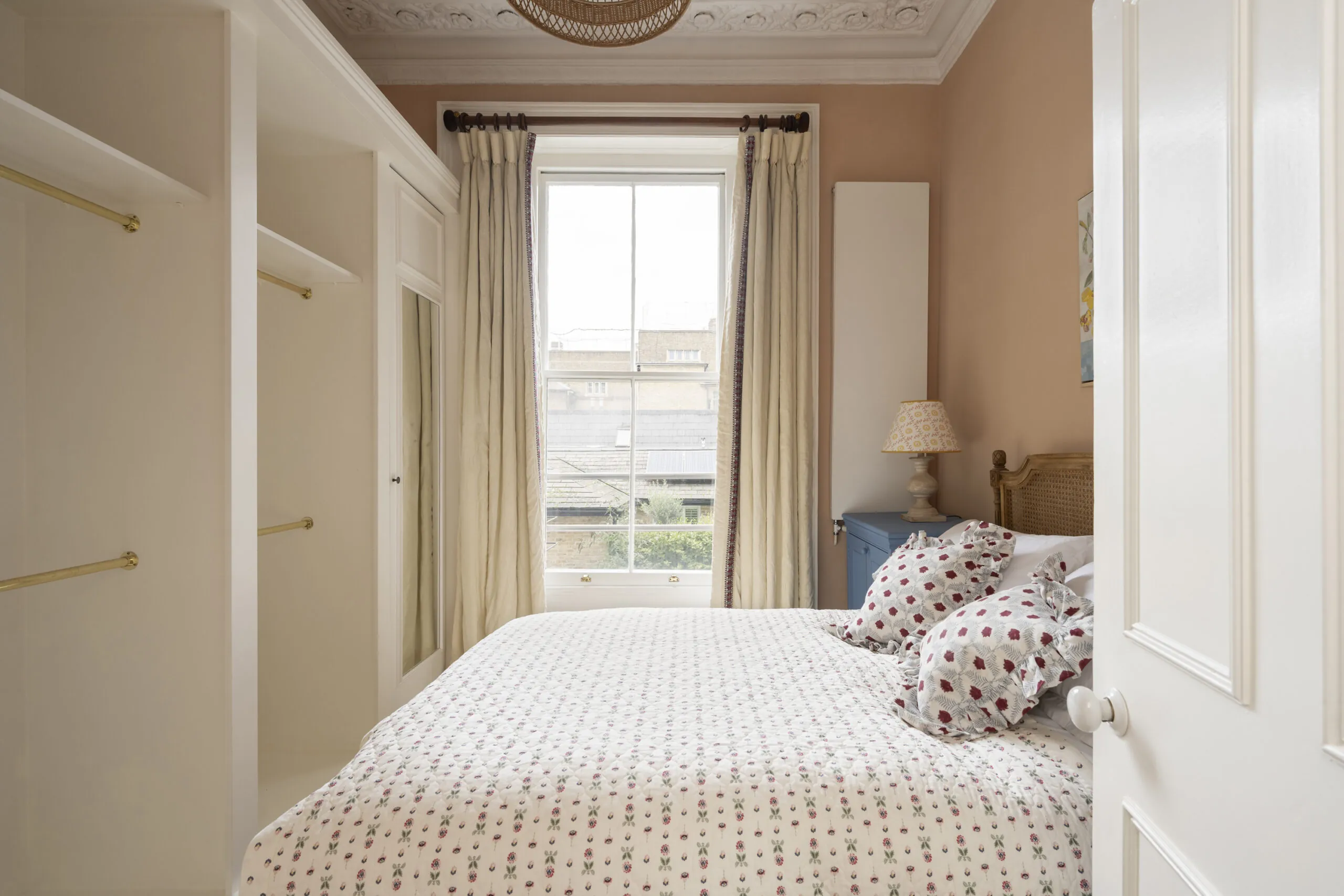 DS-Apartment-For-Rent-St-Stephen’s-Gardens-S2-12_Lo