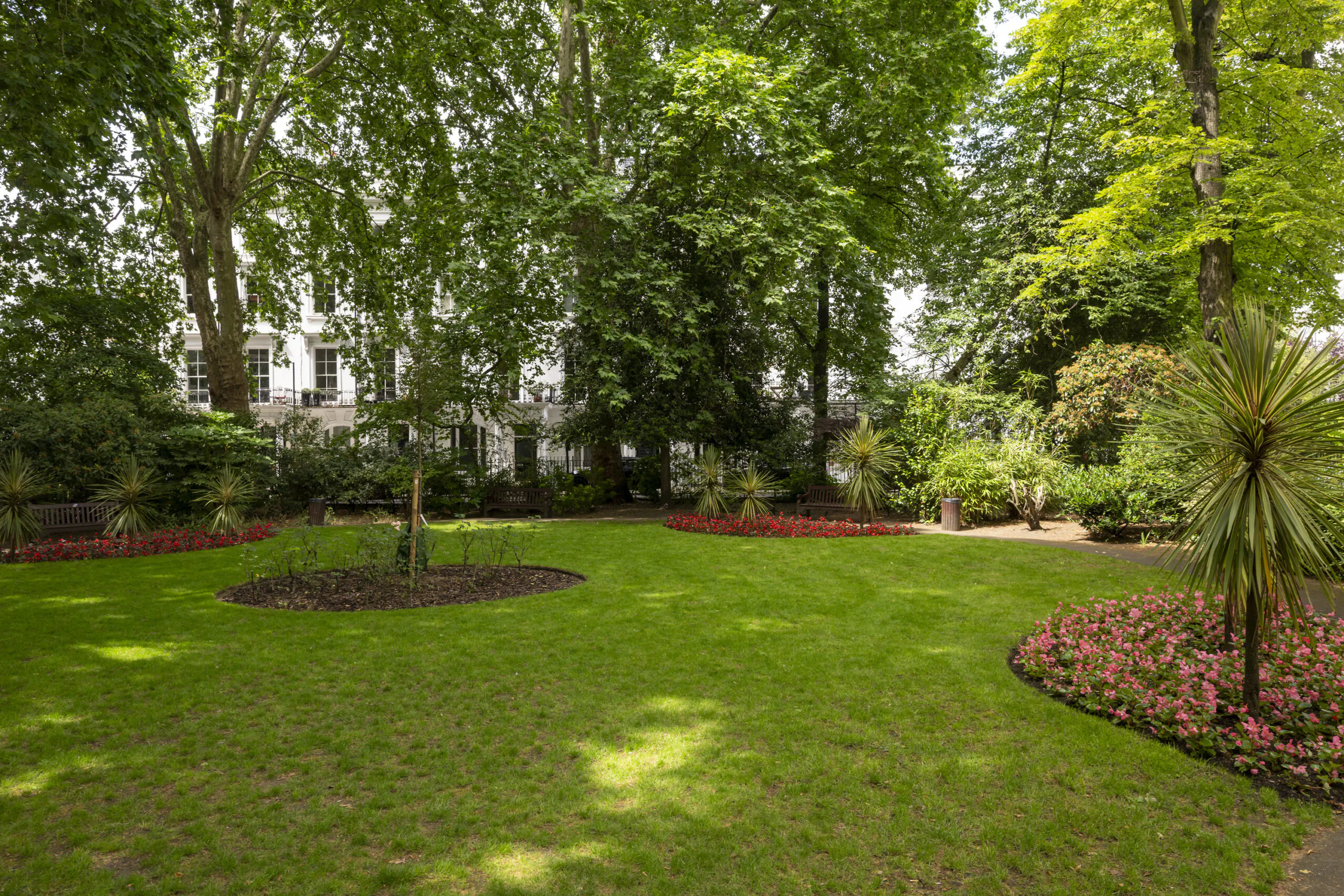 DS-Bayswater-Apartment-To-Rent-Westbourne-Gardens-1_Lo (1)