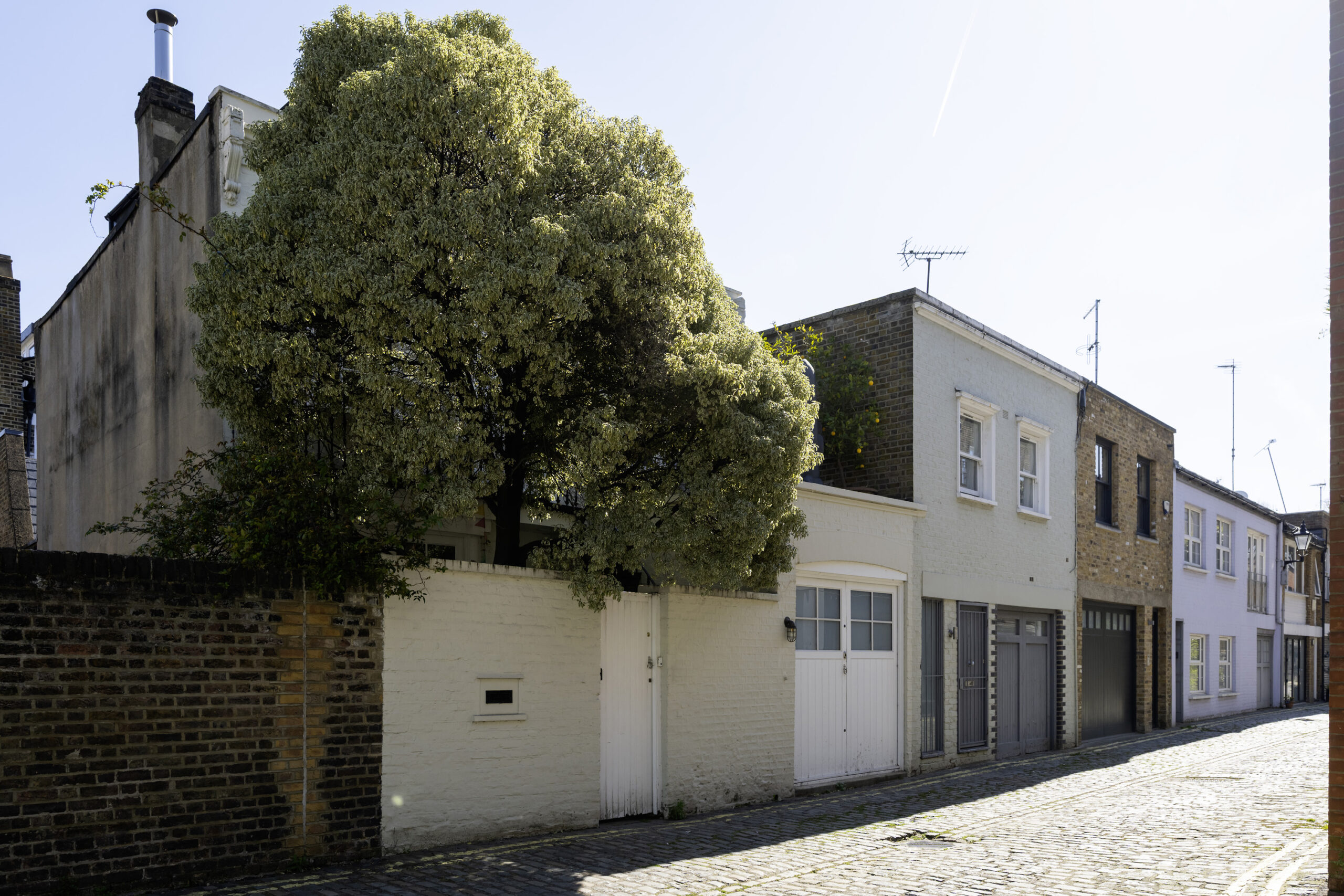 DS-Bayswater-Mews-House-Fore-Rent-St-Petersburgh-Mews-Extra-18_Lo