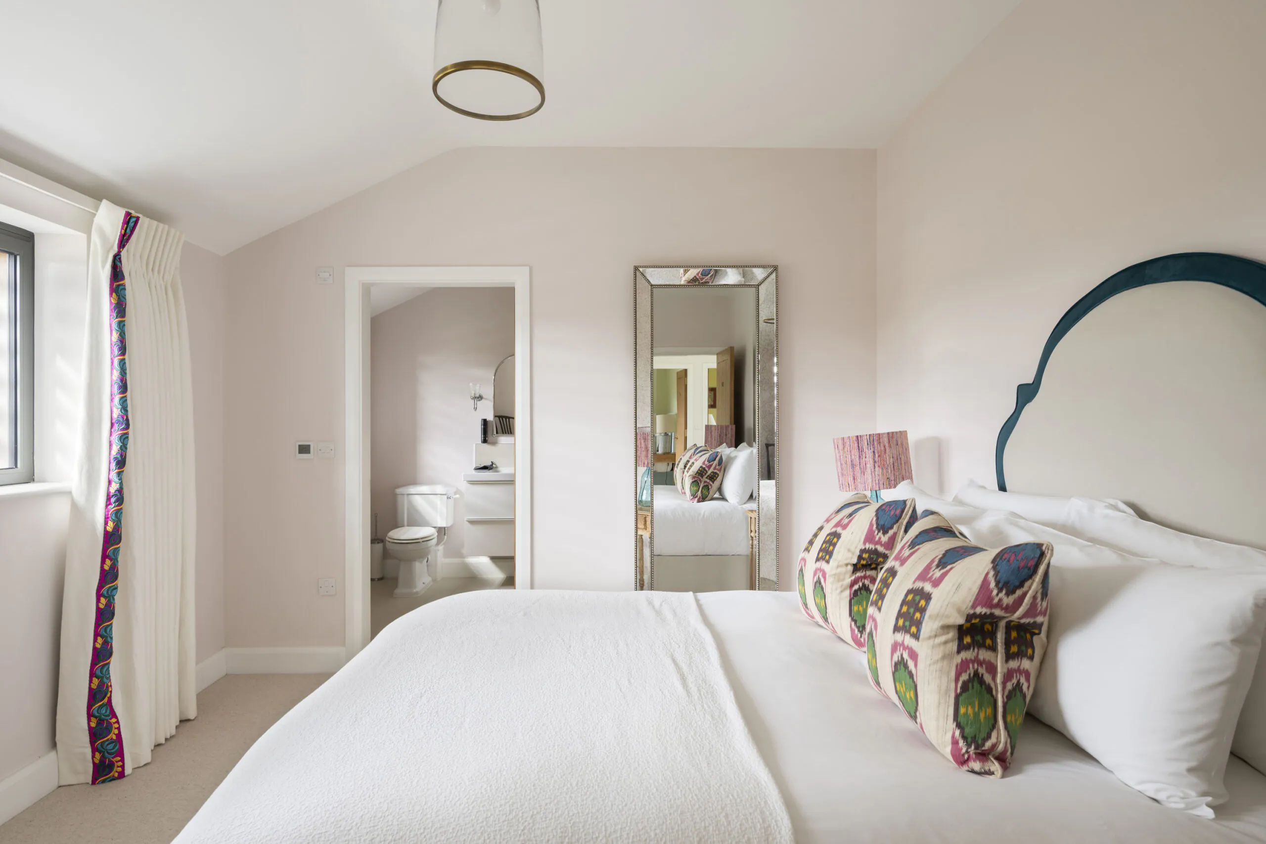 DS-Cotswolds-Home-For-Rent-Rivern-Barn-Luxury