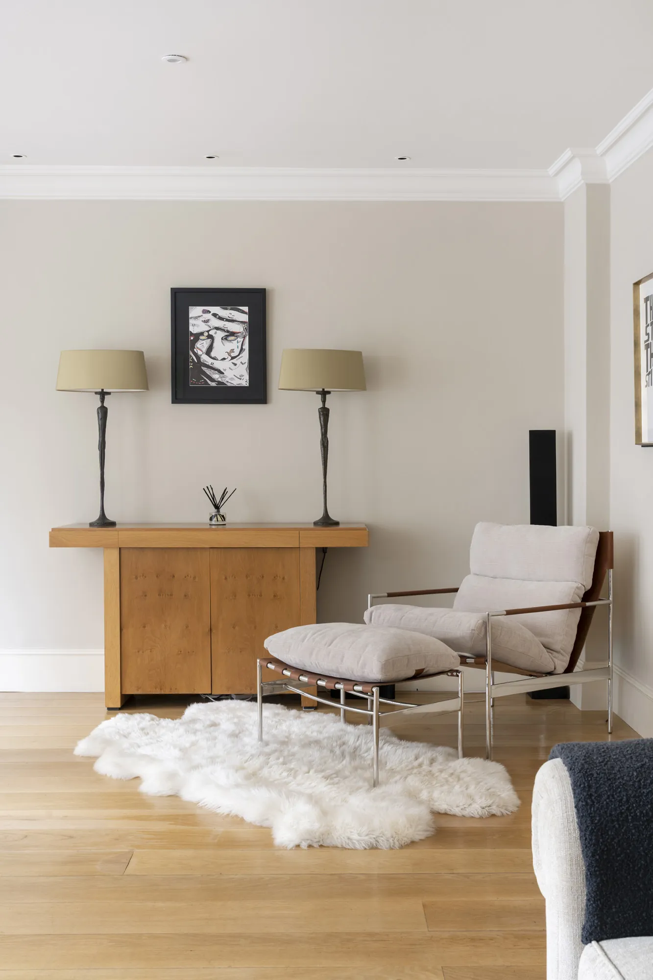 DS-Chelsea-House-For-Short-Let-Chelsea-Park-Gardens-47_Lo