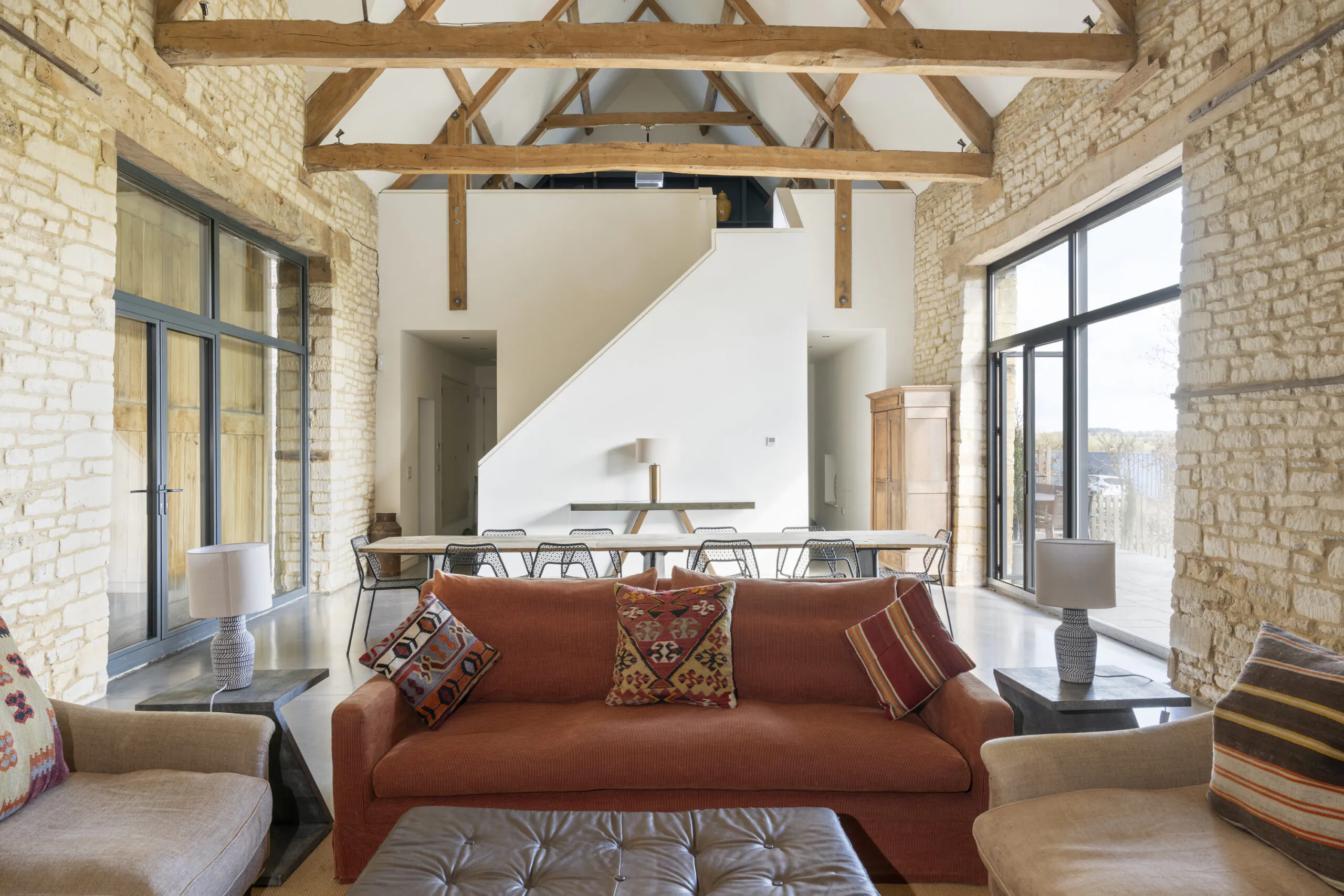 DS-Cotswolds-Home-For-Rent-Cotswolds-Barn-16_Lo