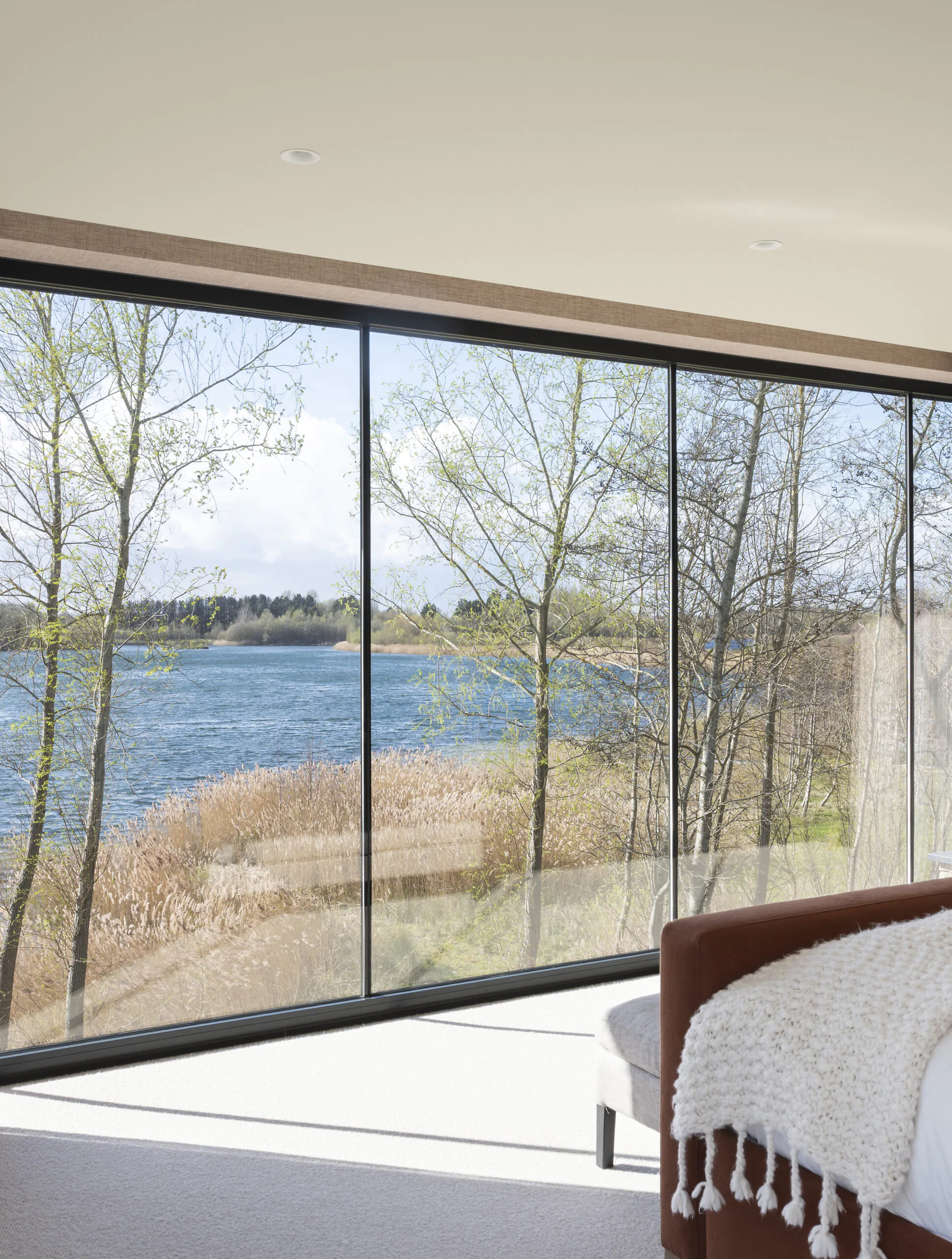 DS-Cotswolds-Home-For-Rent-Lakeside-Manor-Luxury (21)