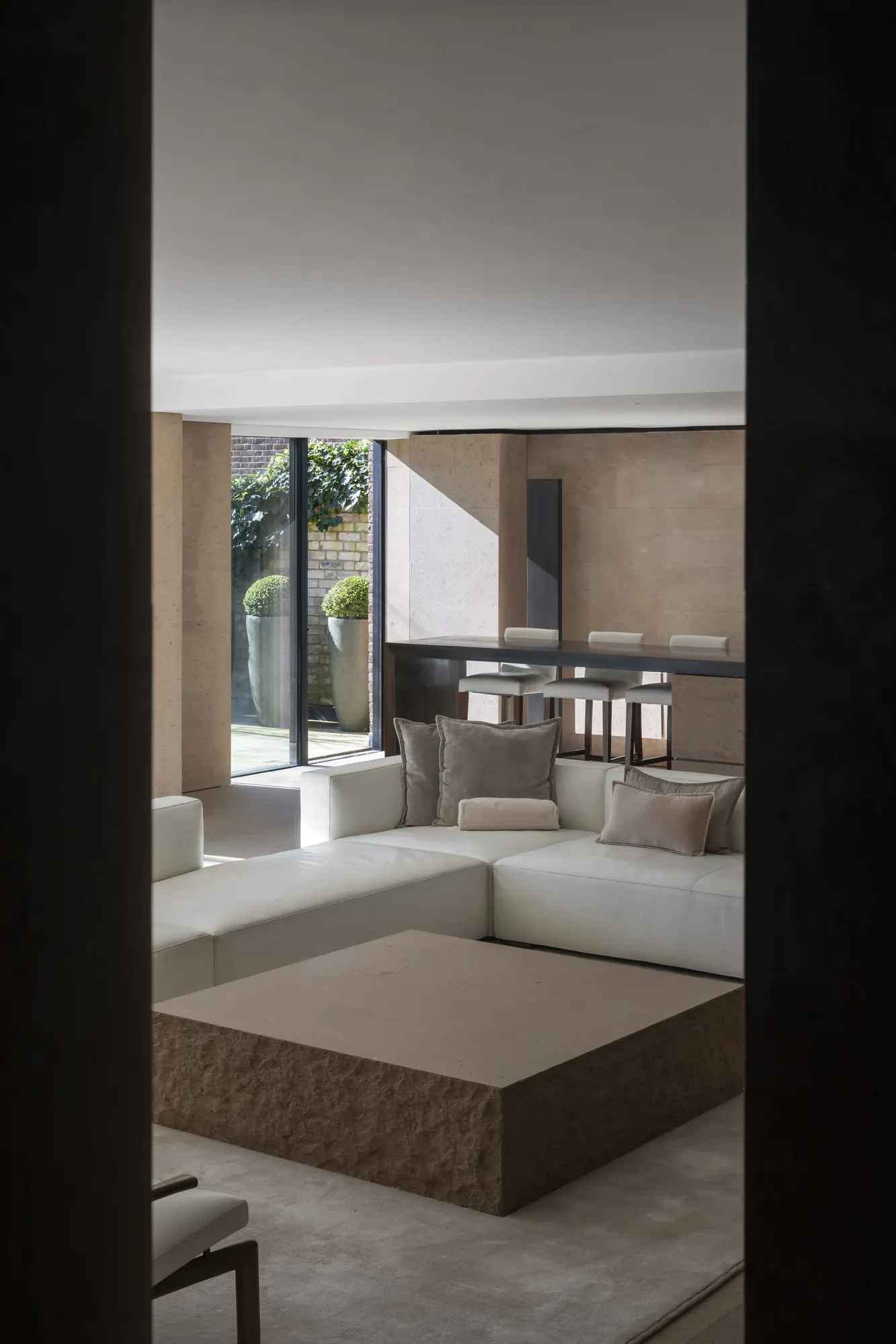 DS-Hampstead-House-For-Rent-Cannon-Lane-23_Lo