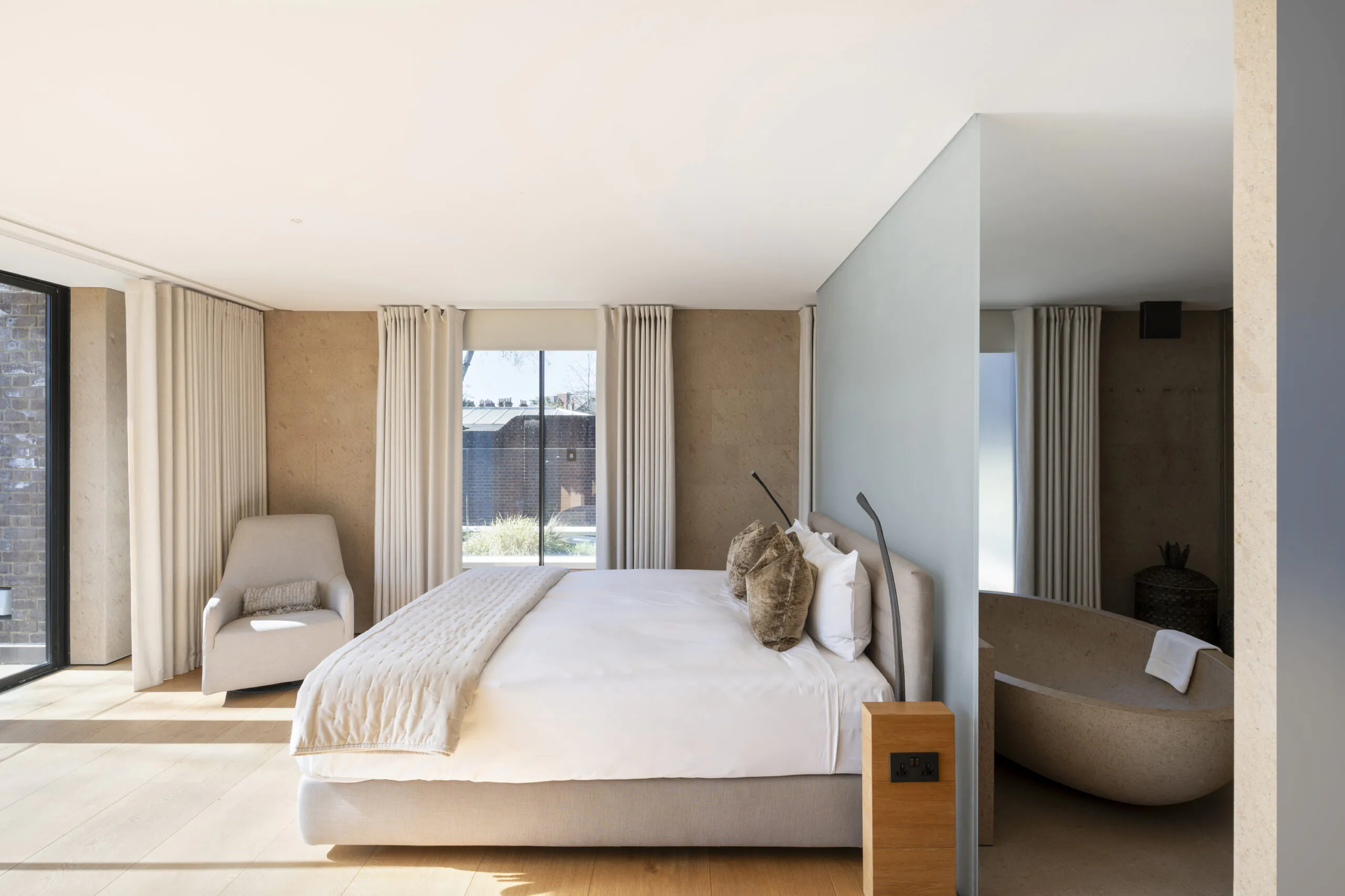 DS-Hampstead-House-For-Rent-Cannon-Lane-39_Lo