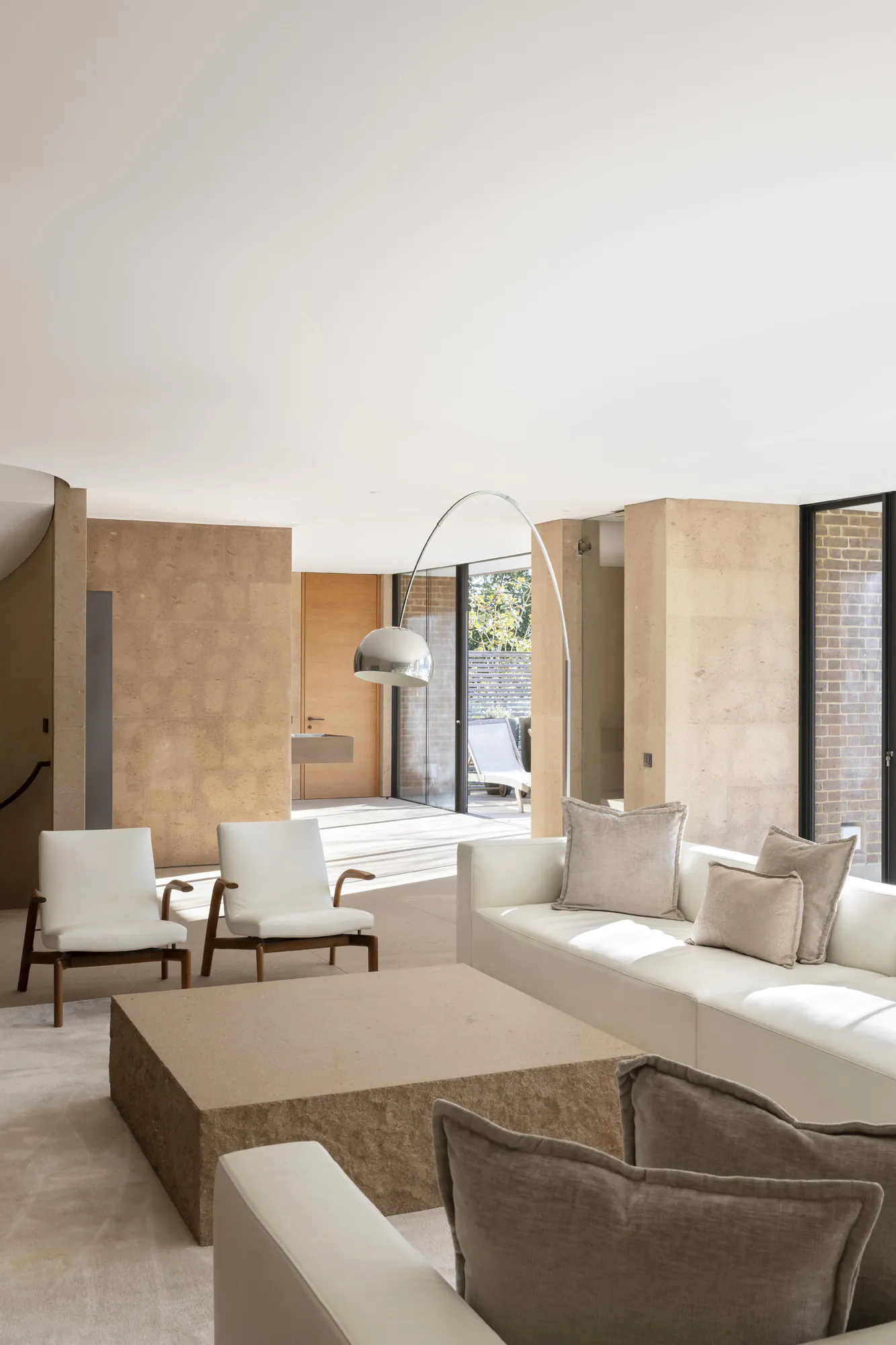 DS-Hampstead-House-For-Rent-Cannon-Lane-3_Lo