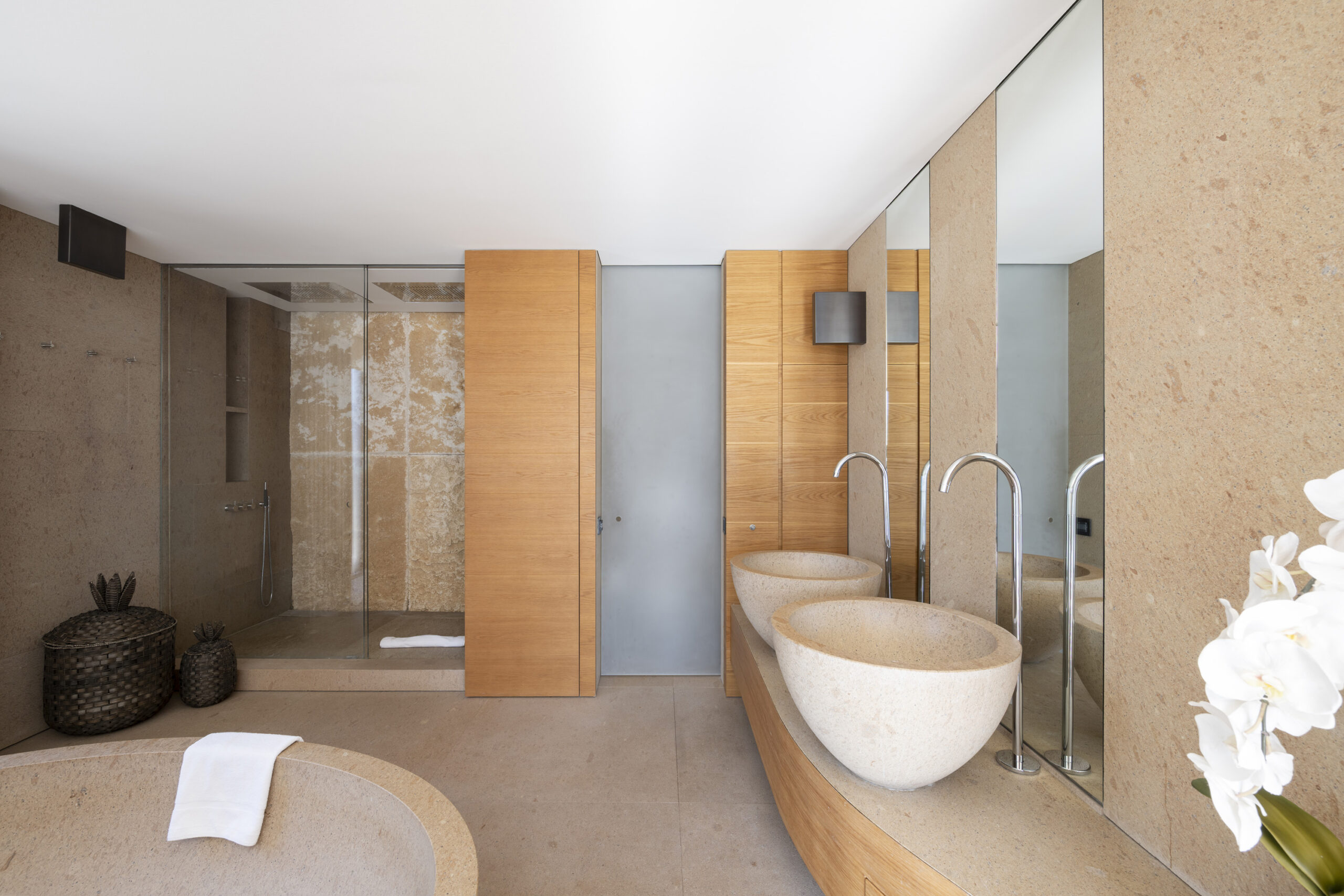 DS-Hampstead-House-For-Rent-Cannon-Lane-41_Lo